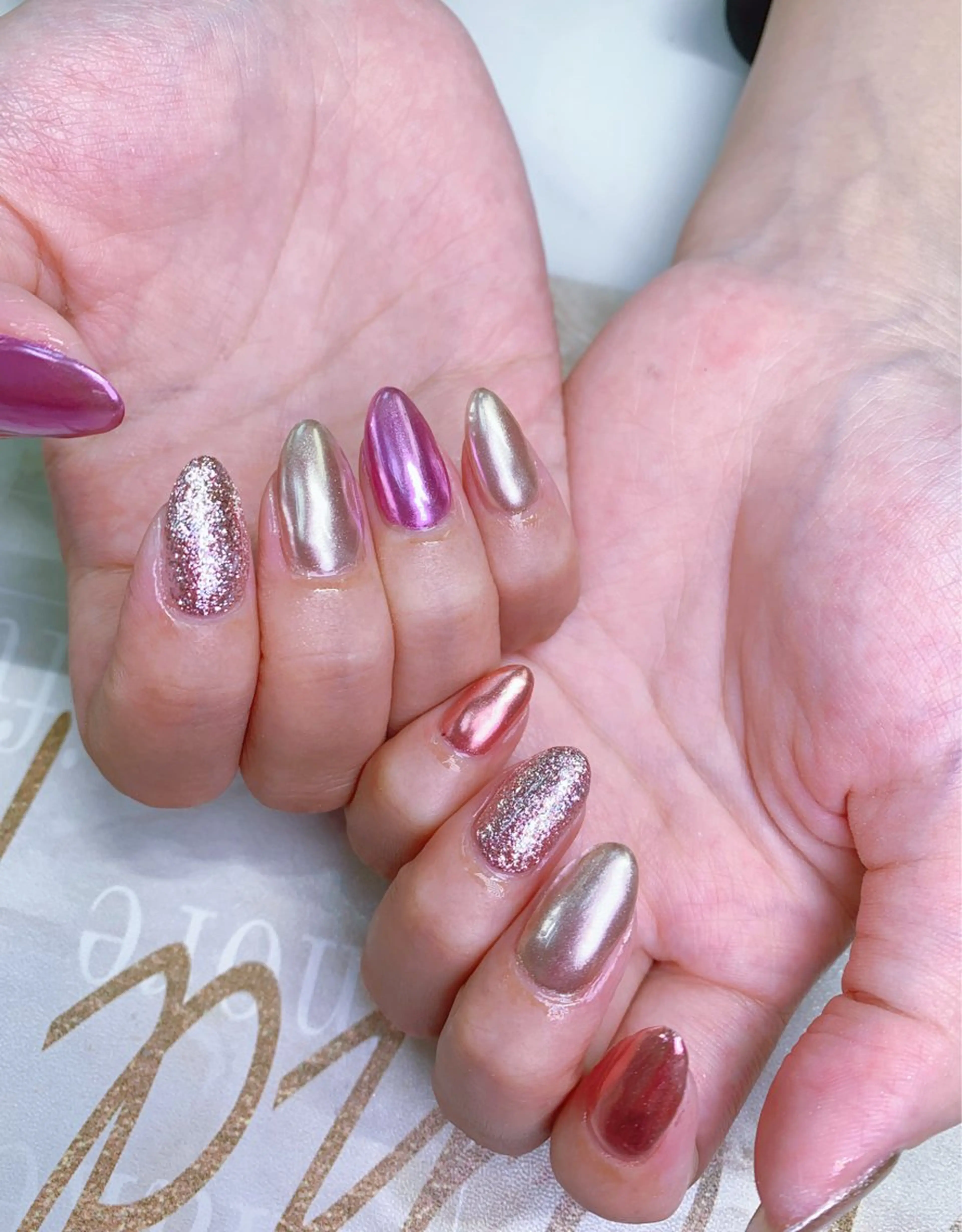 ネイル miu miuのネイルデザイン