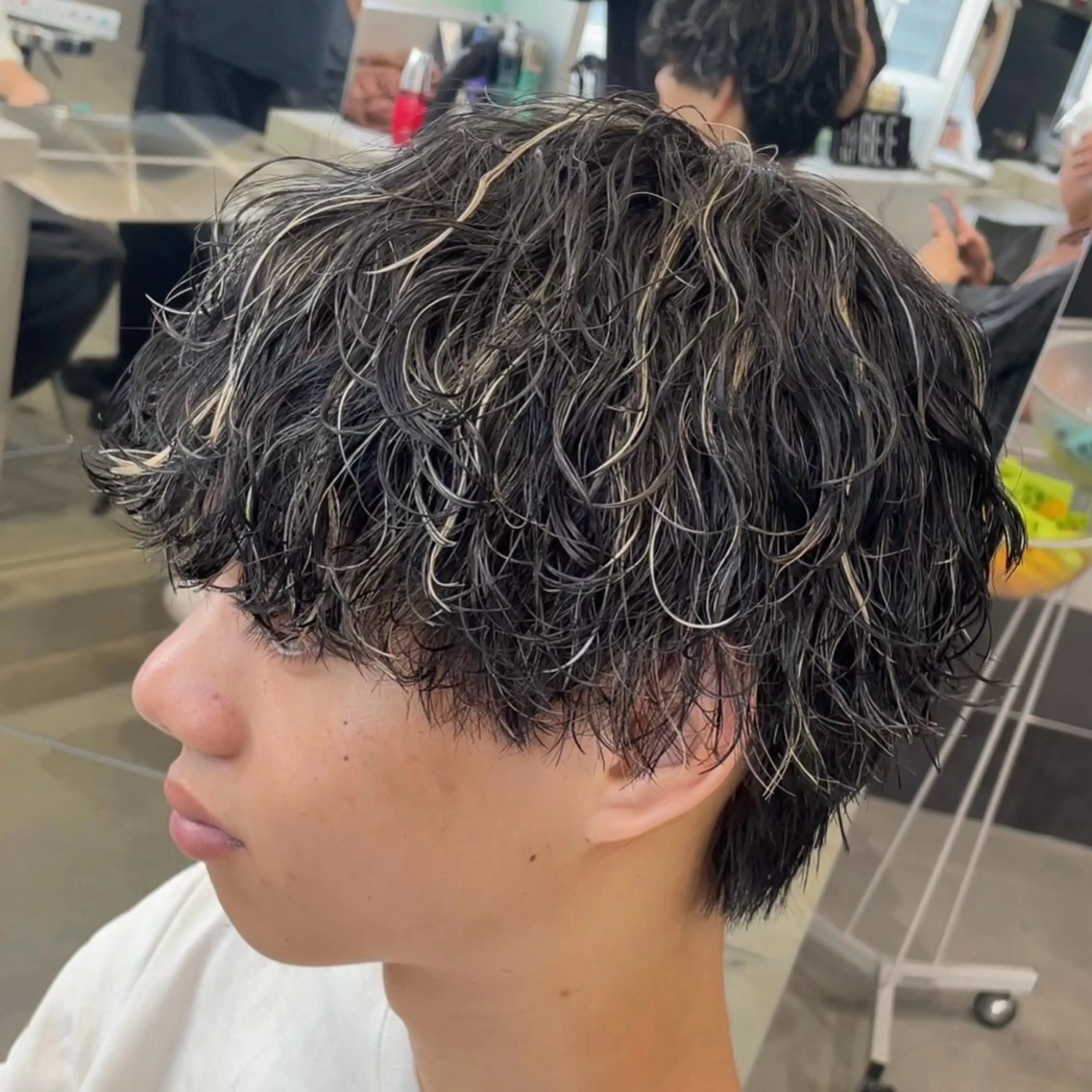 ミディアム カラー ヘアアレンジ メンズ fifth 石川 凪のヘアスタイル