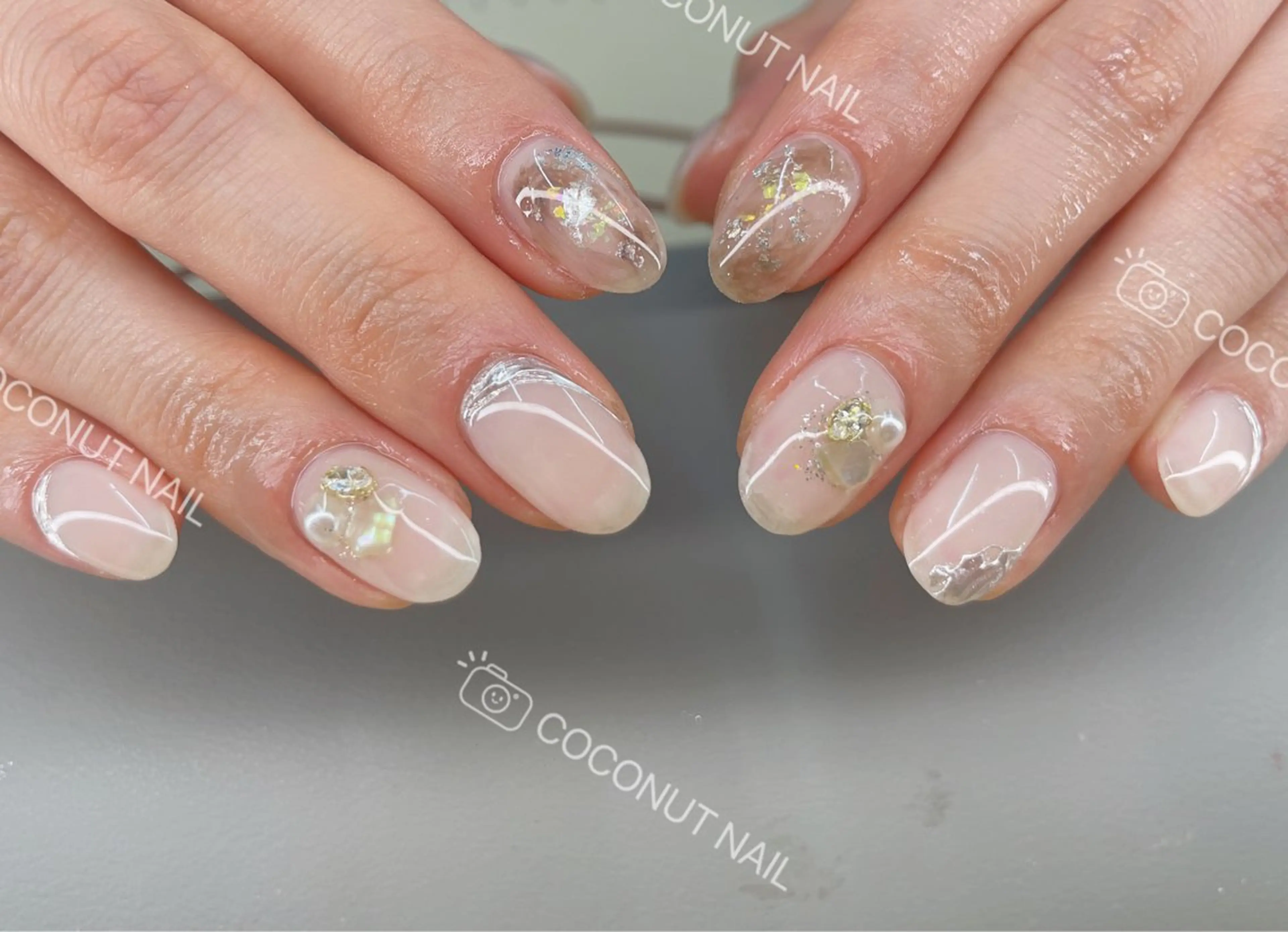 ネイル ハンドネイル 神田 ココナッツのネイルデザイン