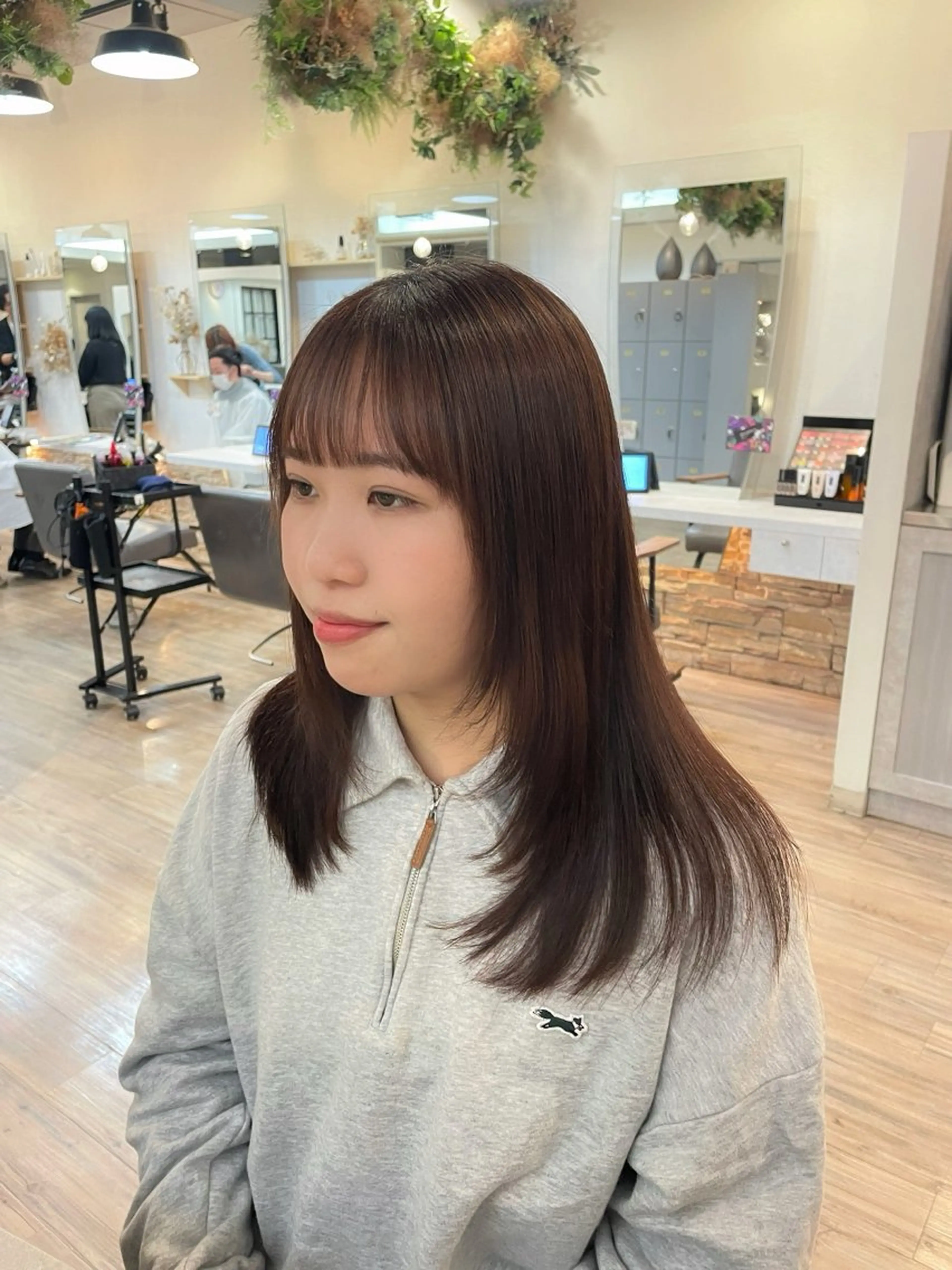 ロング カット 縮毛矯正 トリートメント VISAGE ba.sk 金子詩帆のヘアスタイル