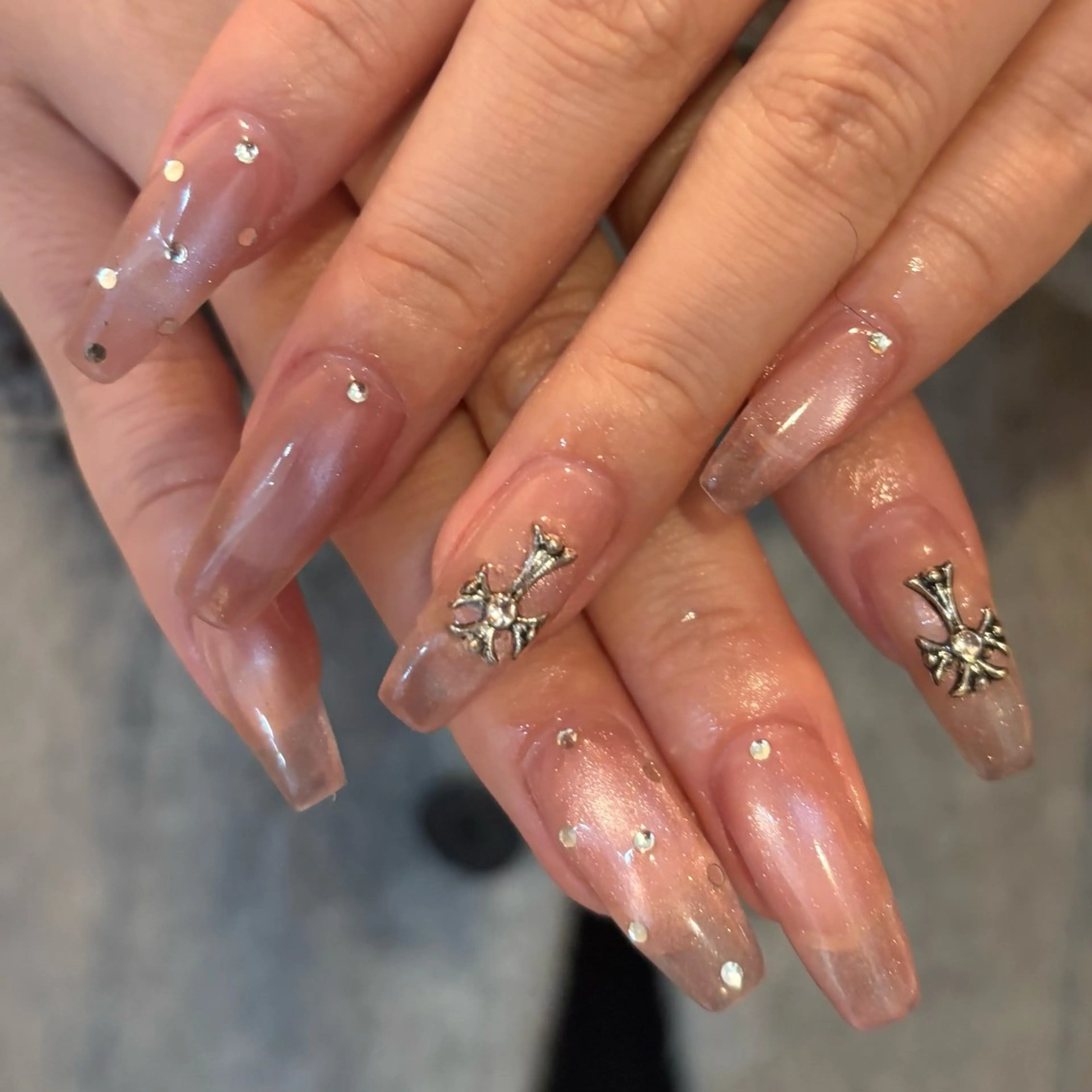 ネイル ハンドネイル フットネイル yuri / 個性派nailのネイルデザイン