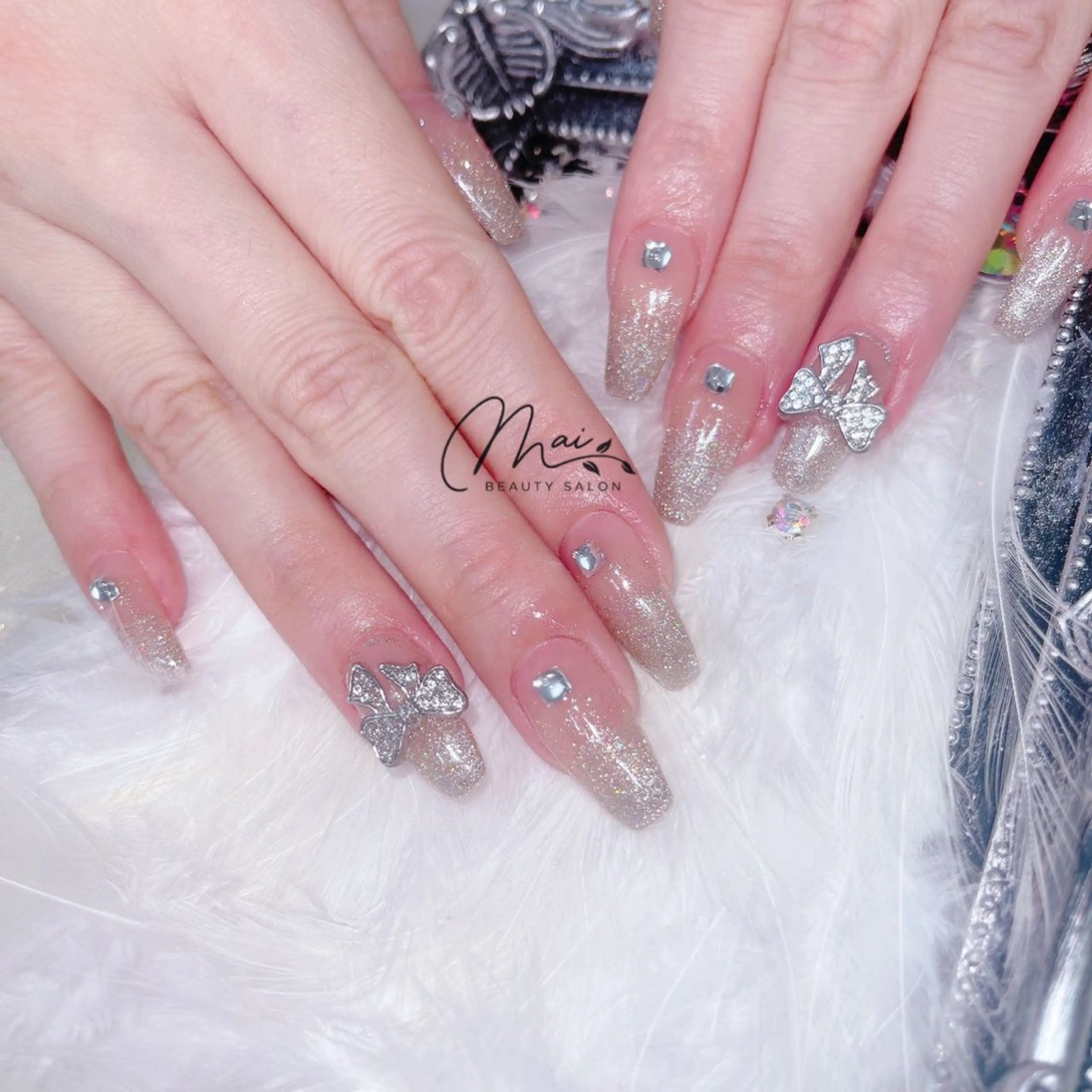 ネイル チークネイル ジェルネイル 韓国ネイル マグネットネイル パラジェル ハンドネイル MaiBeauty マイ マイのネイルデザイン