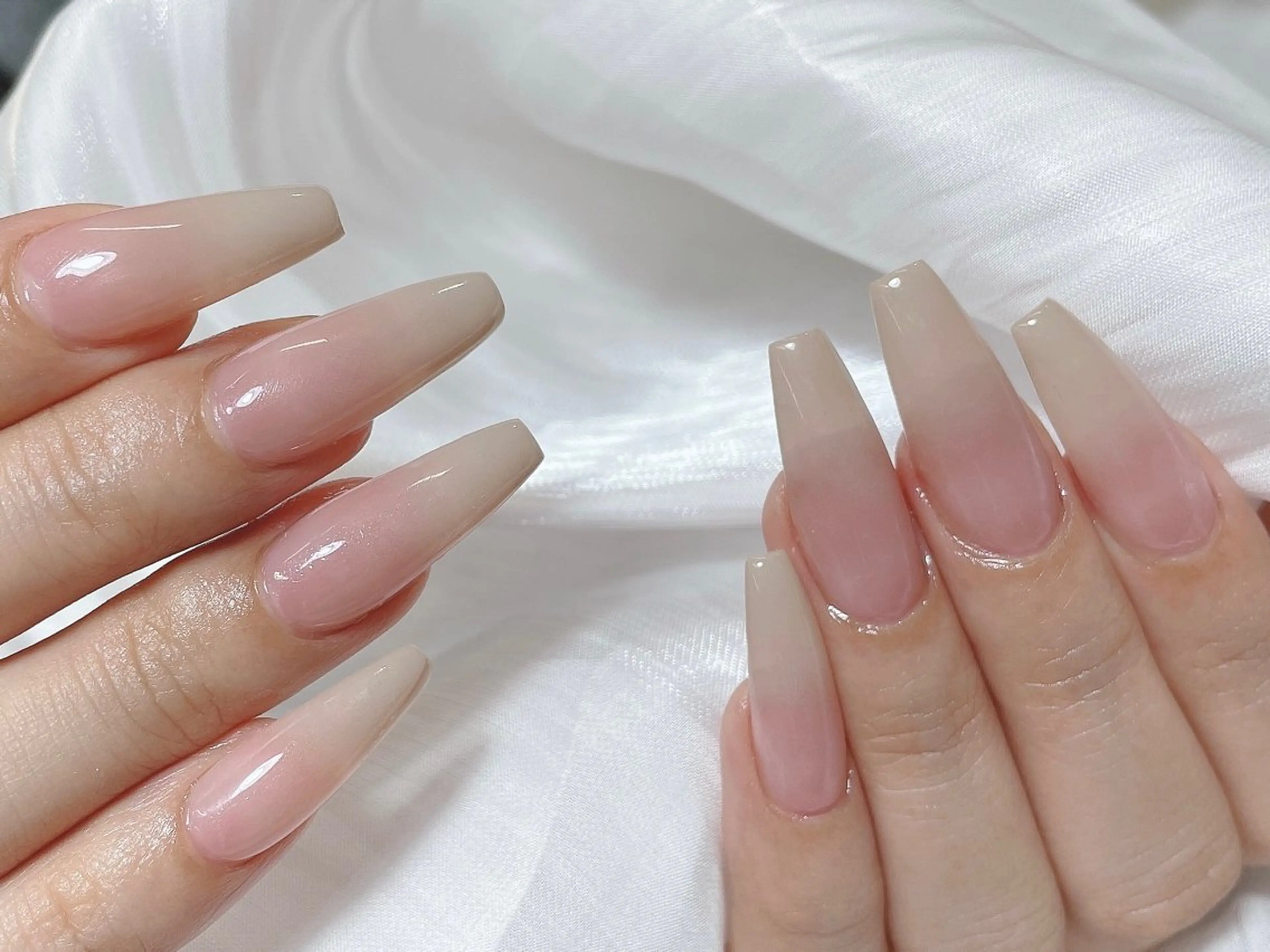 ネイル チークネイル フットネイル フレンチネイル ジェルネイル ガーリー ハンドネイル Liora nail スカルプ専門店のネイルデザイン