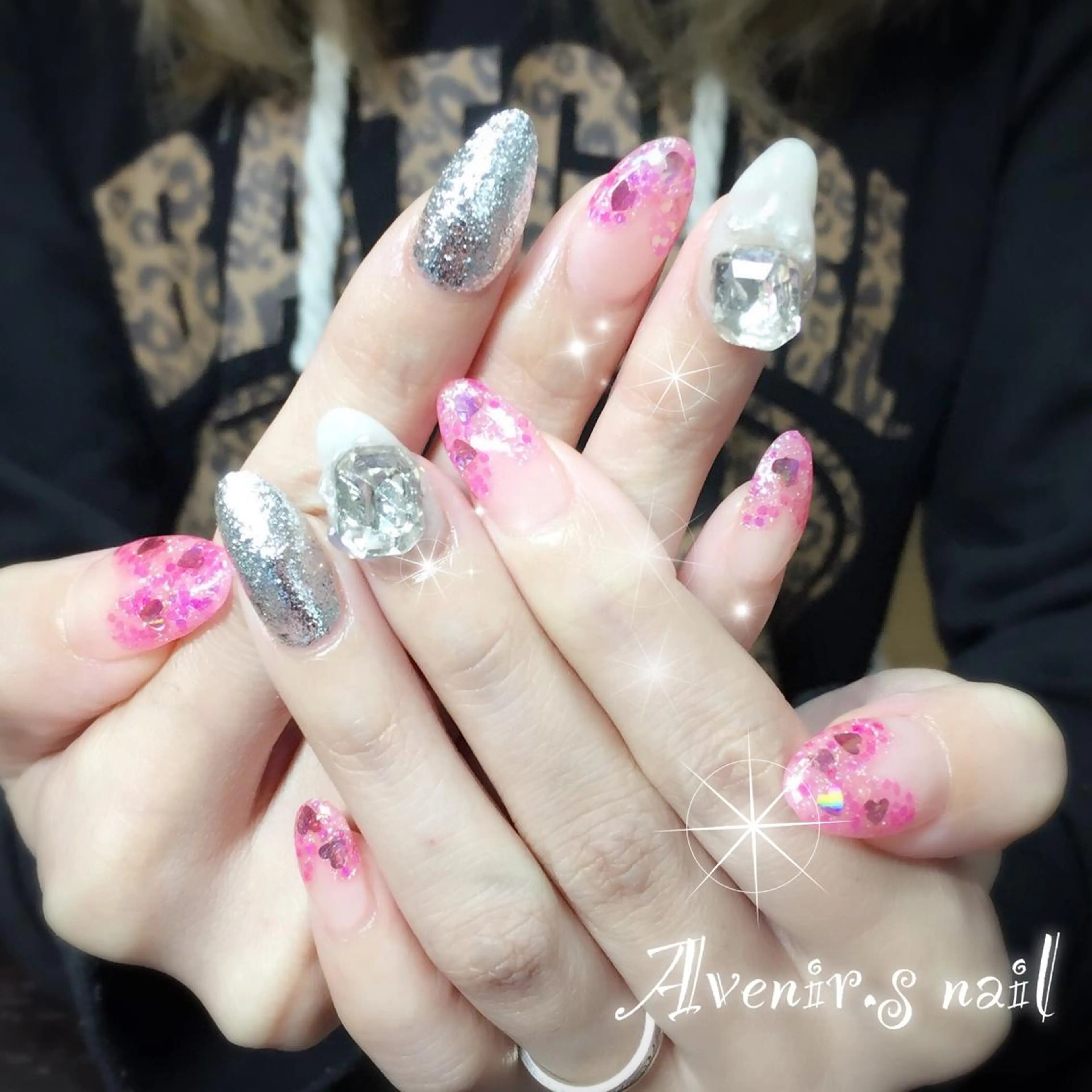 ネイル フレンチネイル ジェルネイル ハート ピンク スカルプネイル Home Salon Avenir.のネイルデザイン