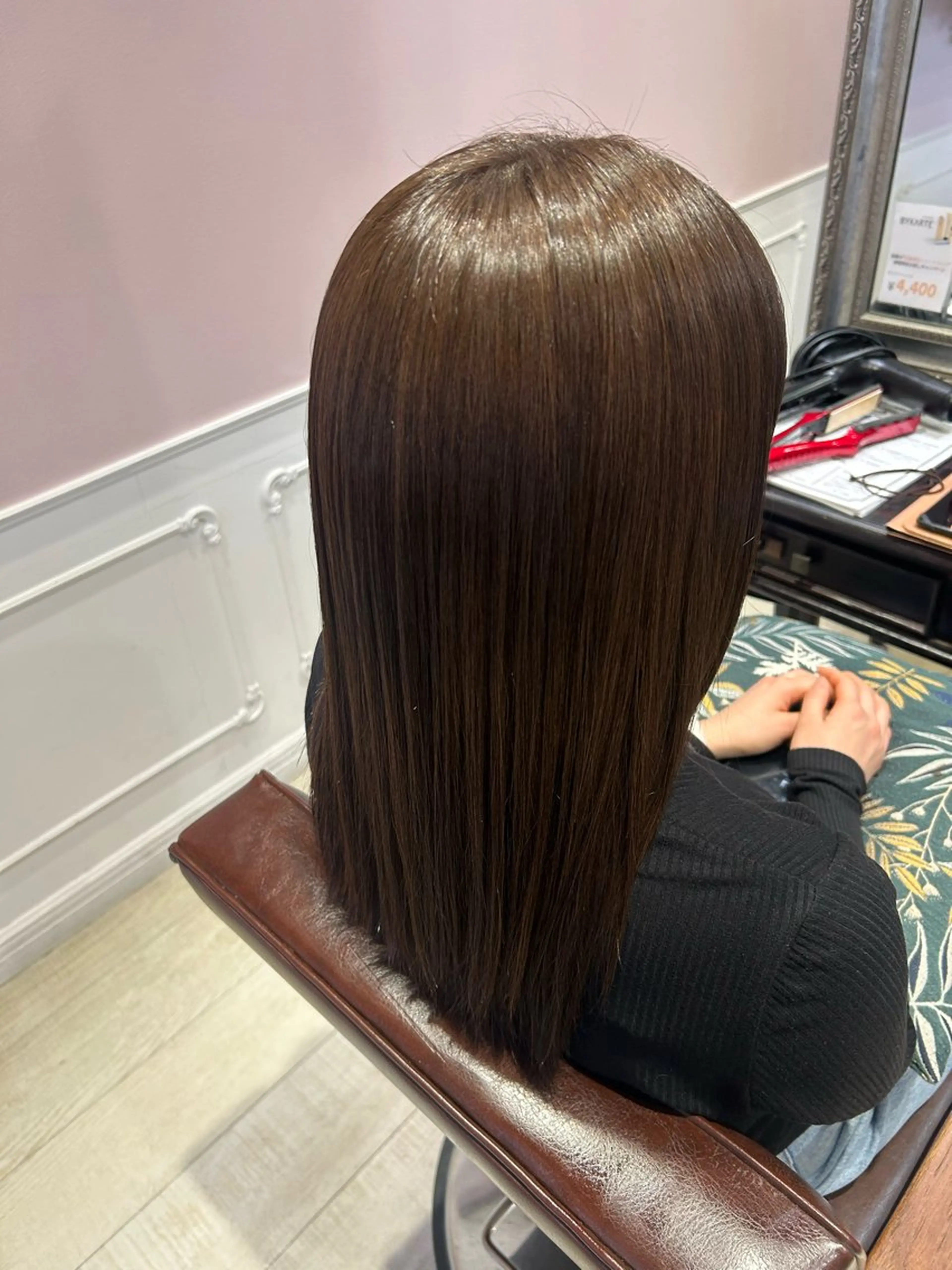 セミロング 暖色カラー｜艶髪｜ 🥨AIKA🥨のヘアスタイル