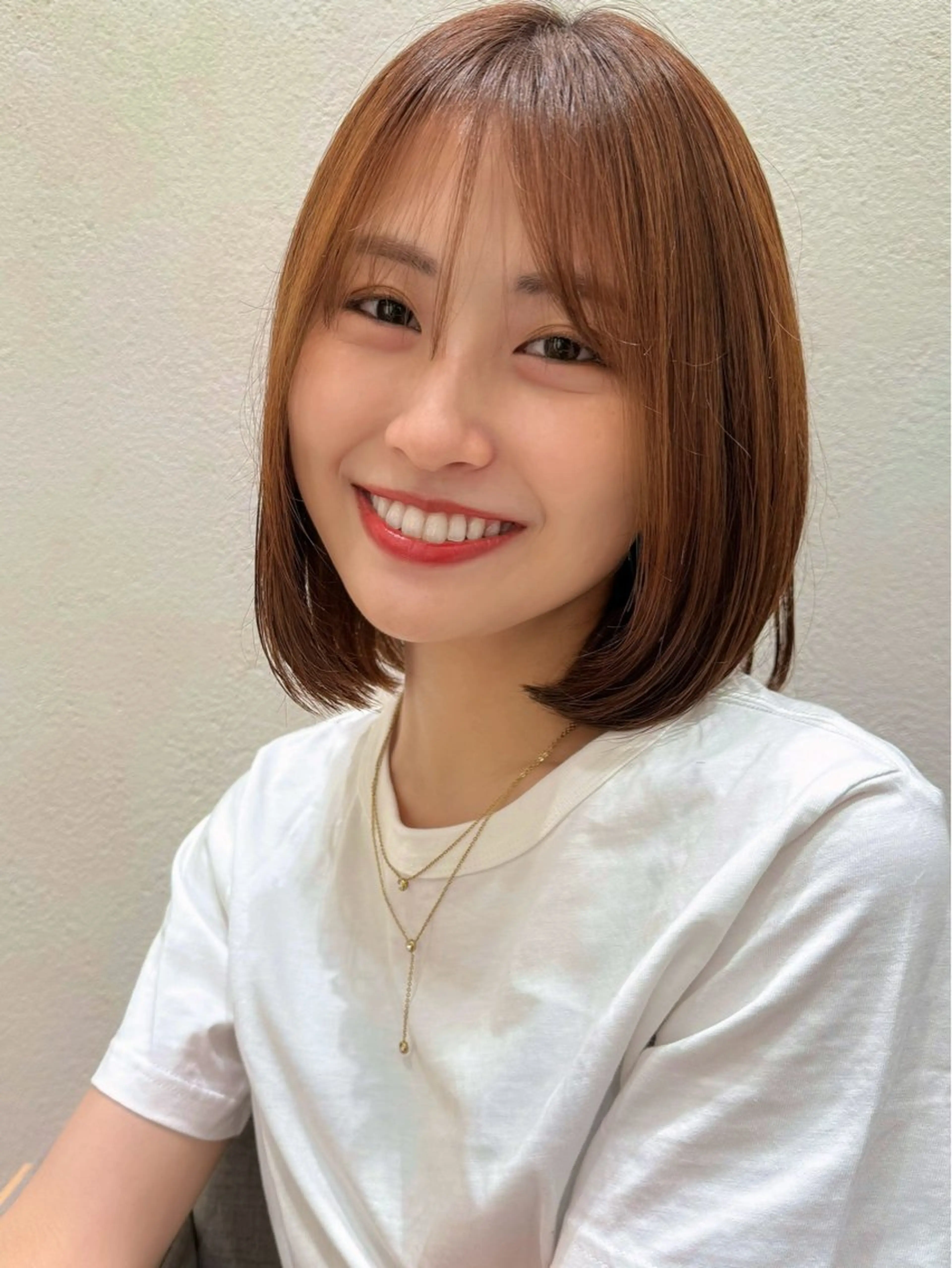 ミディアム 米澤 由衣のヘアスタイル