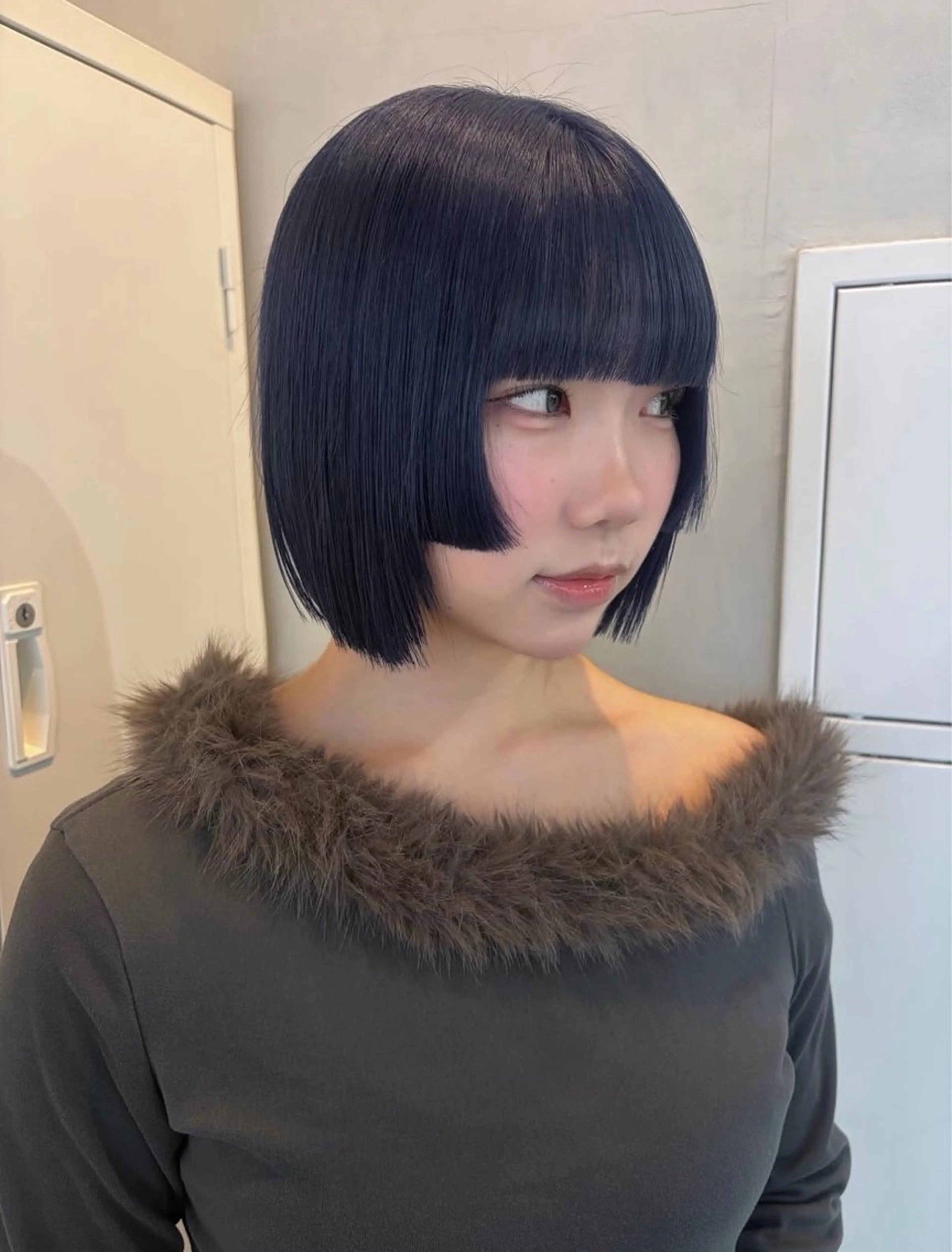 ショート ヘアカラー 石井 愛菜のヘアスタイル