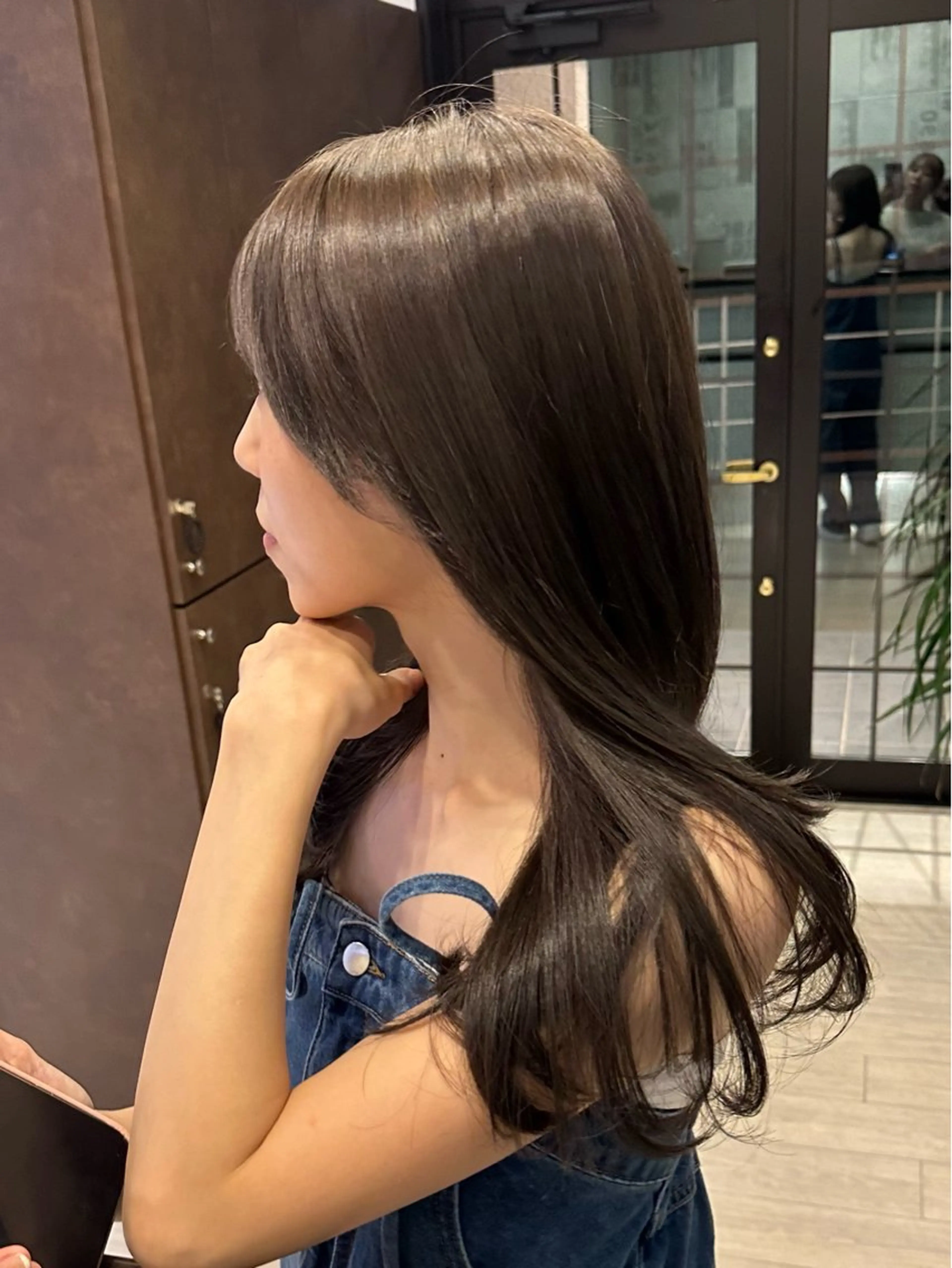 セミロング 森田 真由香のヘアスタイル