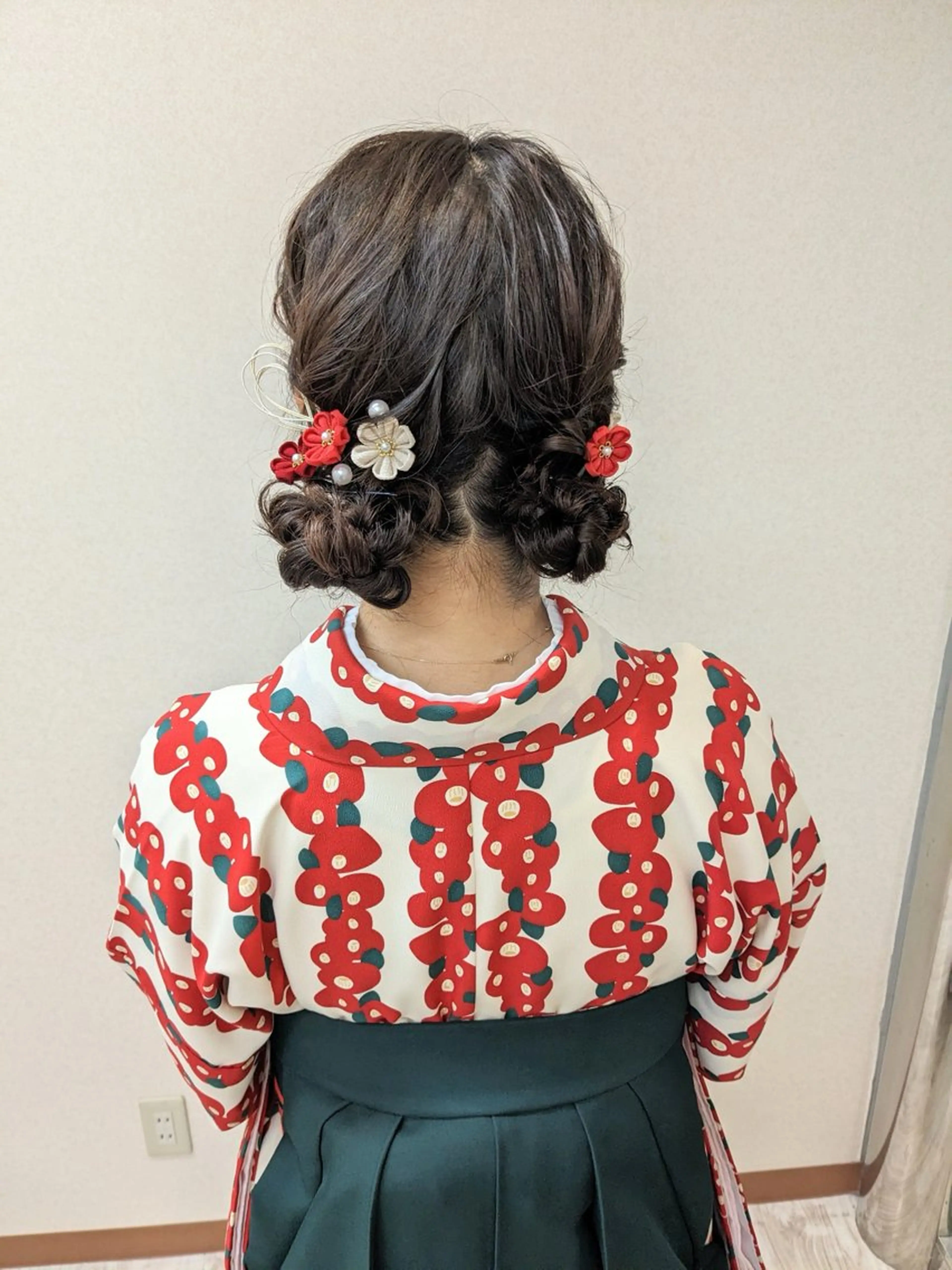 ヘアアレンジ お団子ヘア 卒業式のヘアスタイル miku ヘアセット/着付けのヘアスタイル