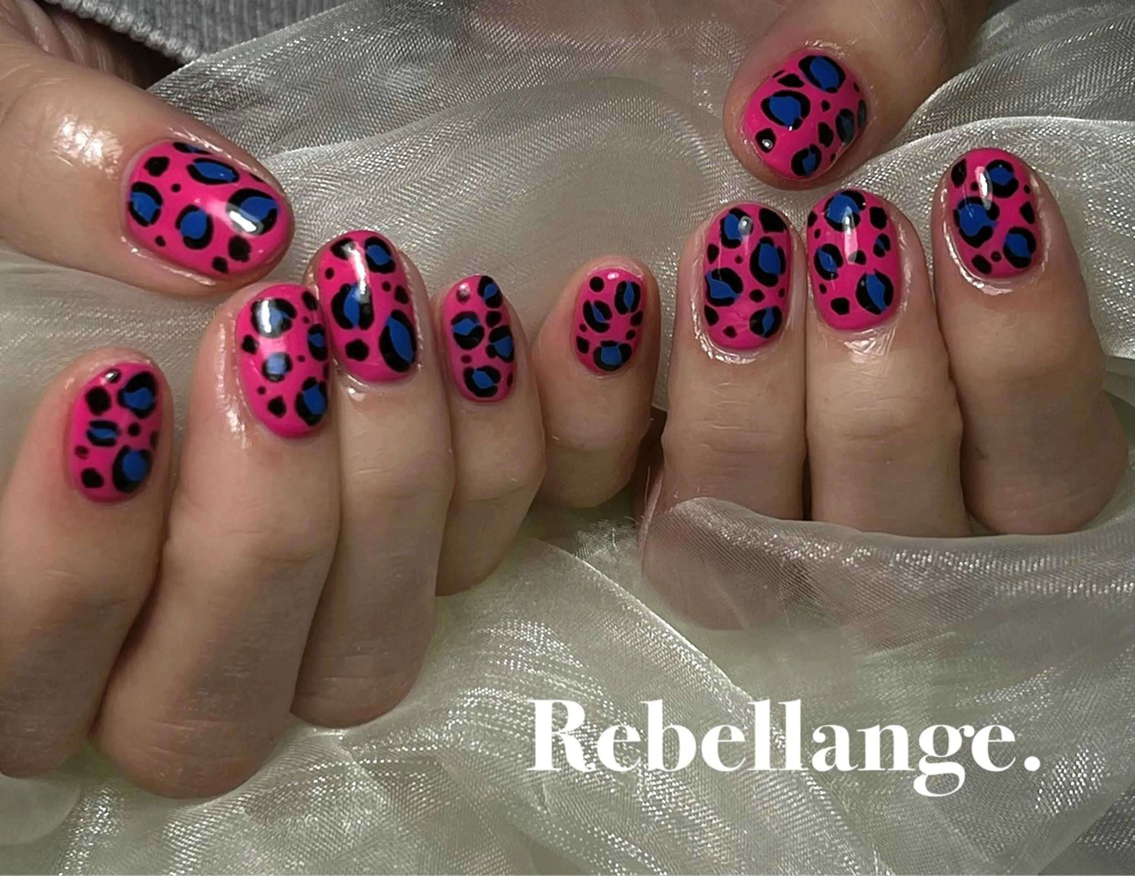 ネイル ハンドネイル Rebellange n.のネイルデザイン