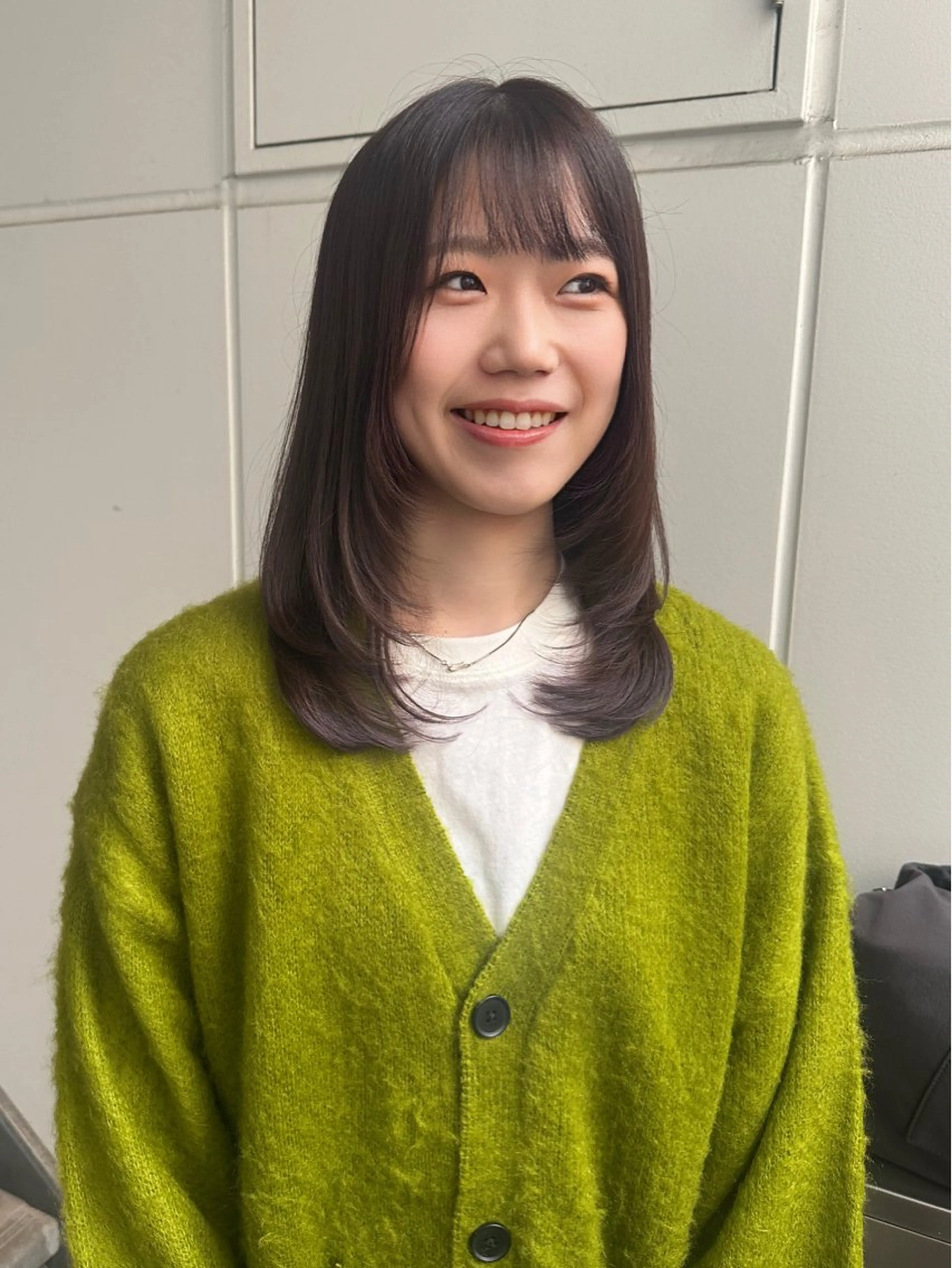 セミロング ハッシュカット レイヤーカット カット ヘアカラー トリートメント 髪質改善/韓国風 レイヤー/田村祐樹のヘアスタイル