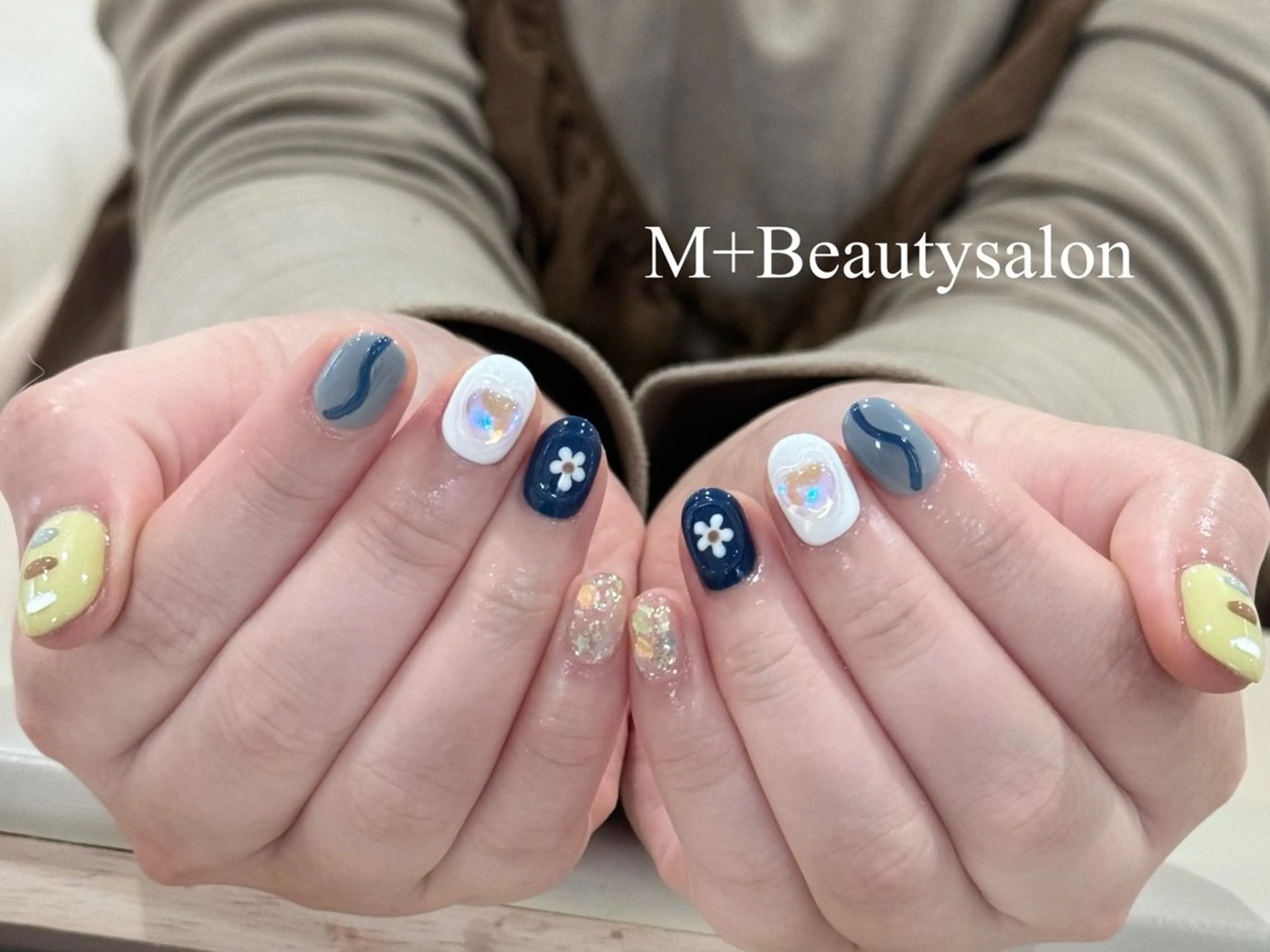 ネイル M+  Beauty Salonのネイルデザイン