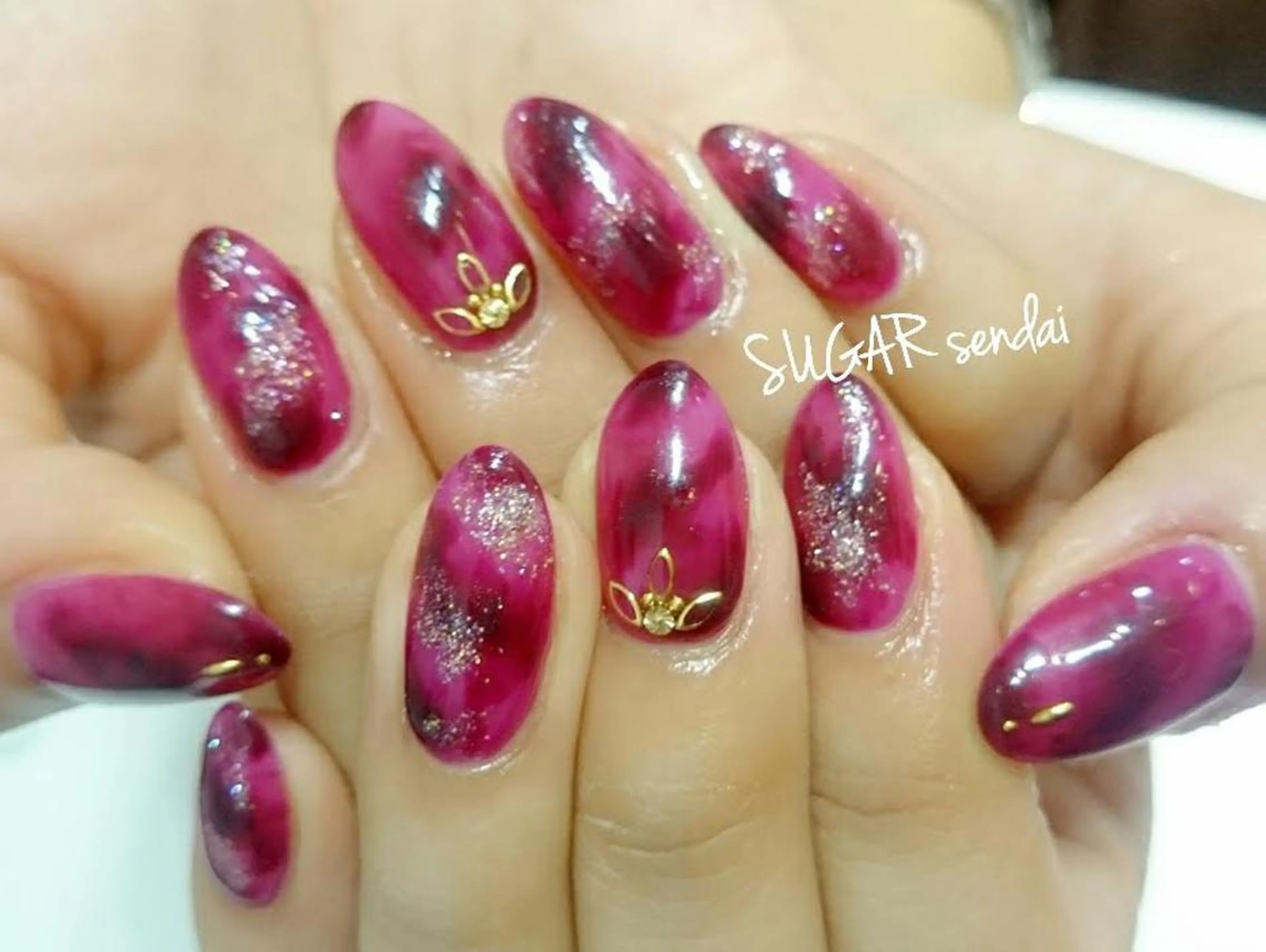 ネイル 鈴木 ゆかりのネイルデザイン