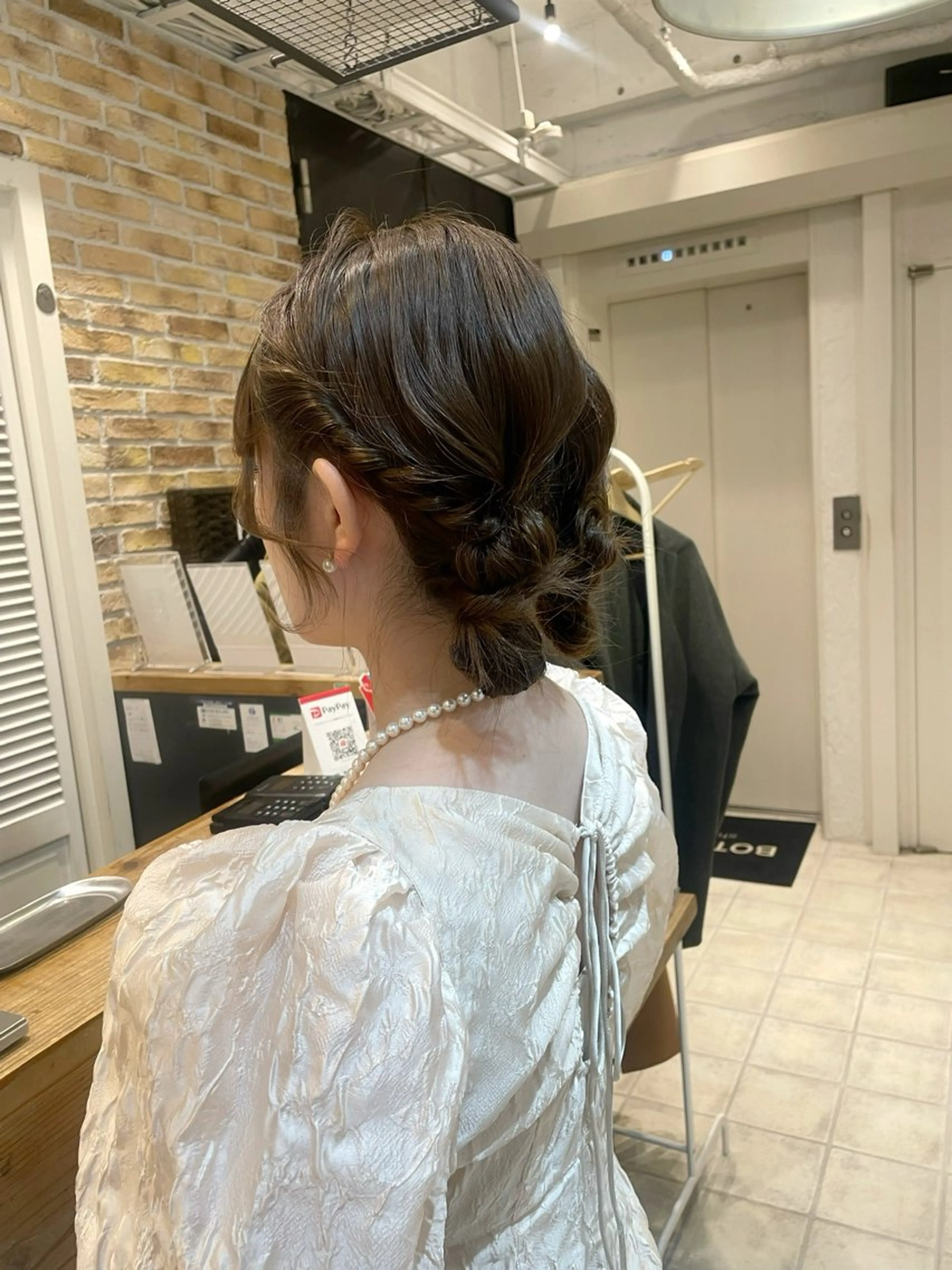 ミディアム ヘアアレンジ お団子ヘア ヘアセット ✨透明感ケアカラー✨ 長野ゆきなのヘアスタイル