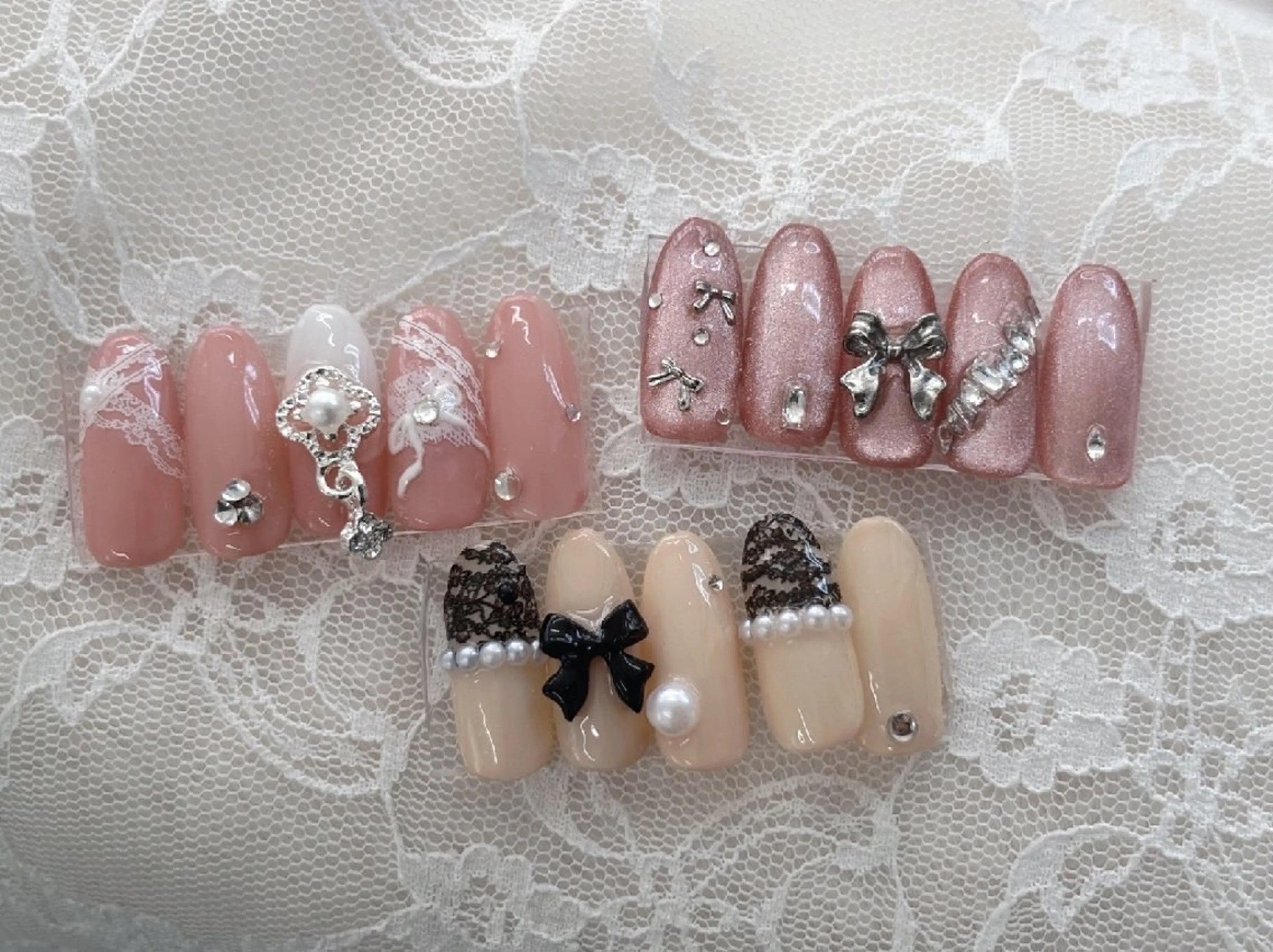 ネイル ストーンネイル ワンホンネイル 心斎橋Salon Epokkuのネイルデザイン