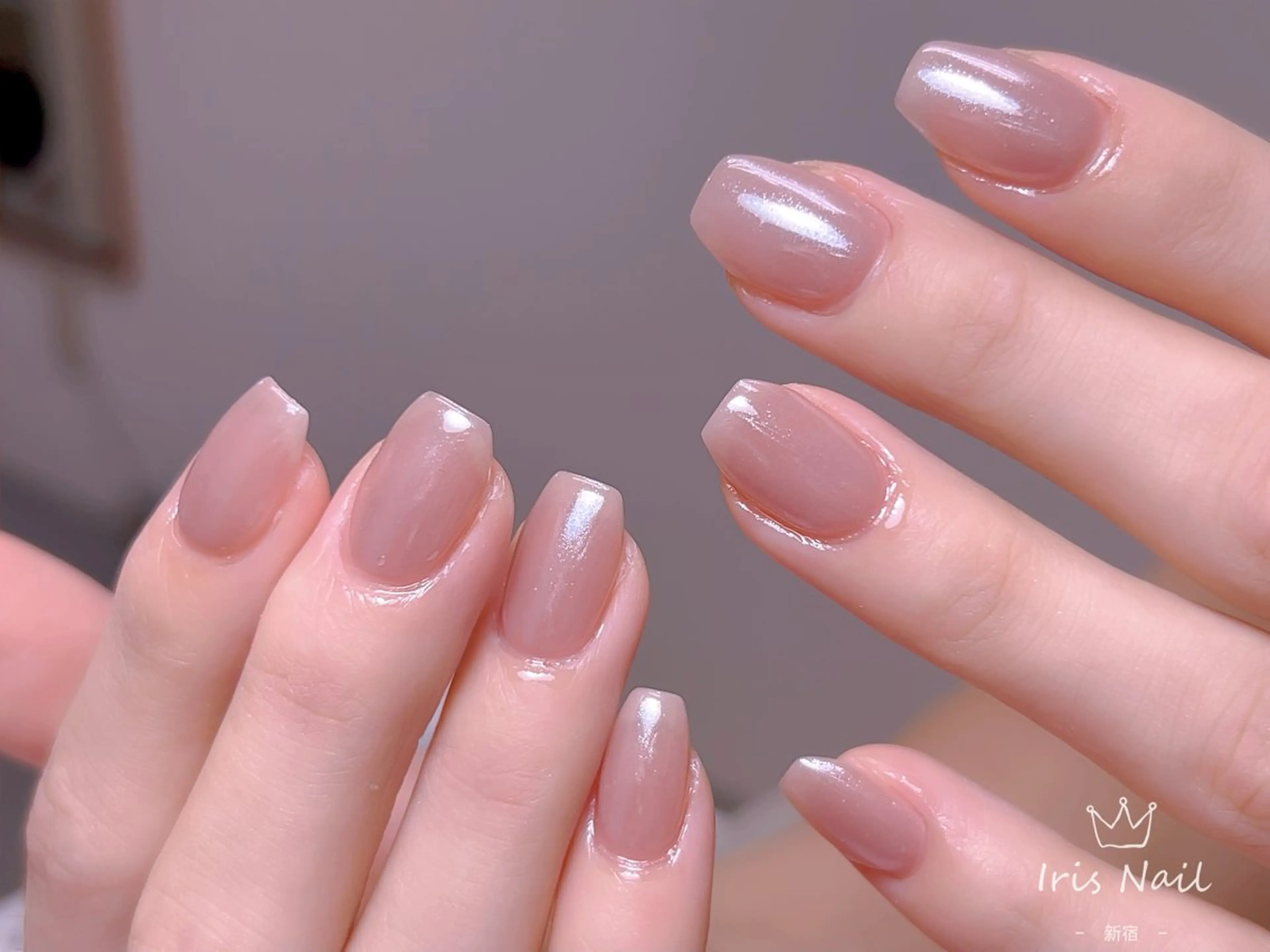 ネイル フレンチネイル ジェルネイル グラデーション 韓国ネイル マグネットネイル ハンドネイル 【長さ出し】 IRIS NAILのネイルデザイン