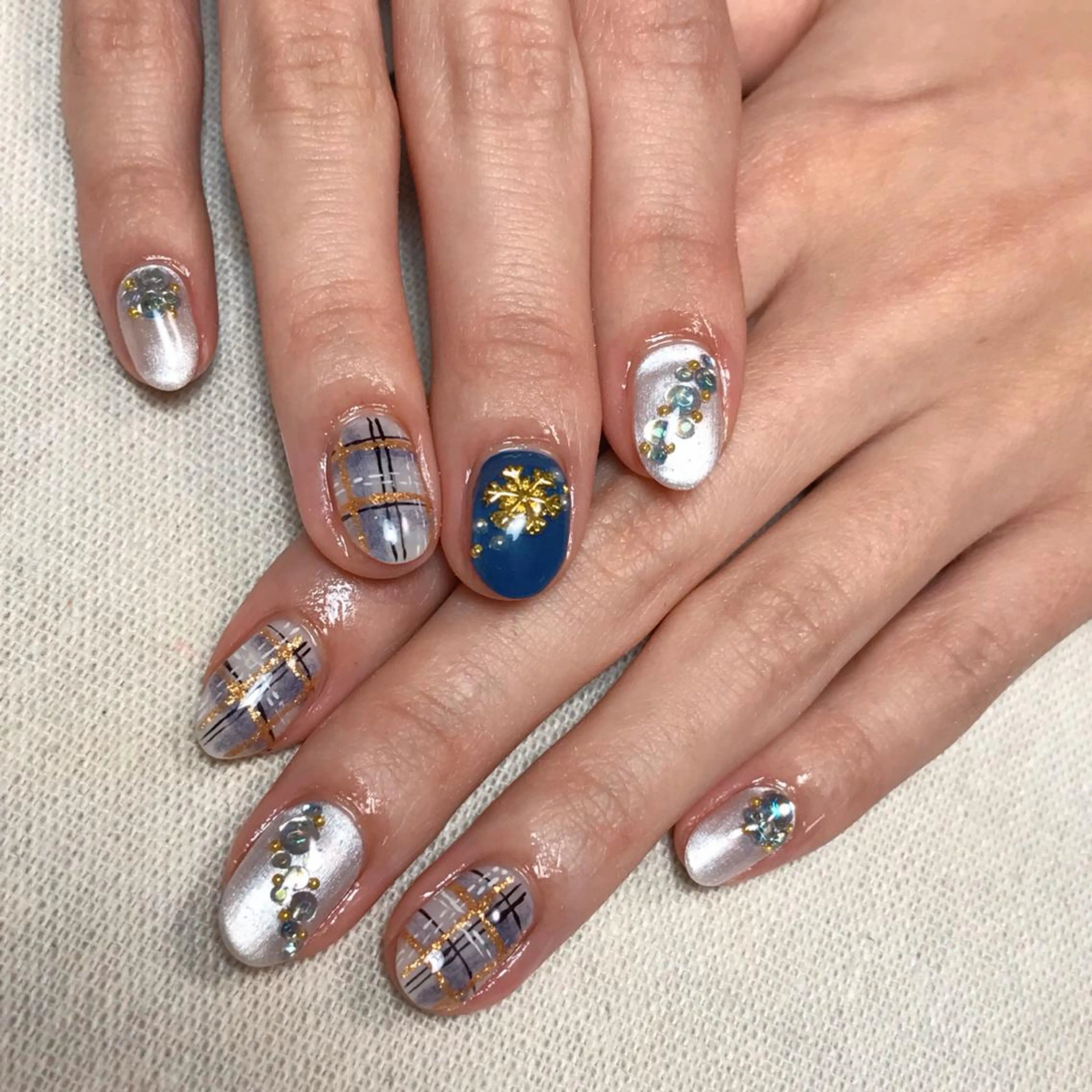 ネイル ハンドネイル 💅chainail _aiのネイルデザイン