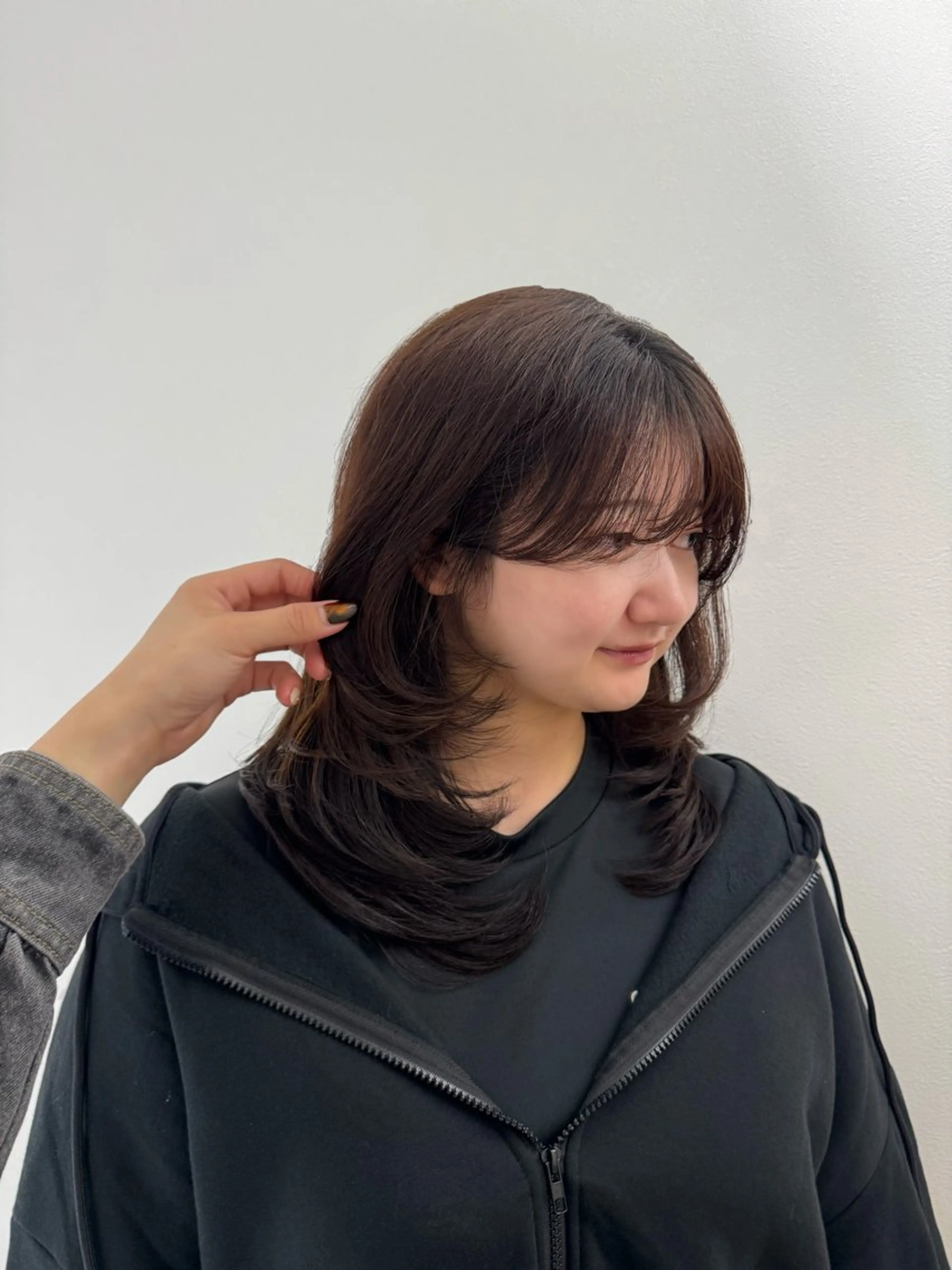 セミロング rina/デザイン カラー/上野のヘアスタイル