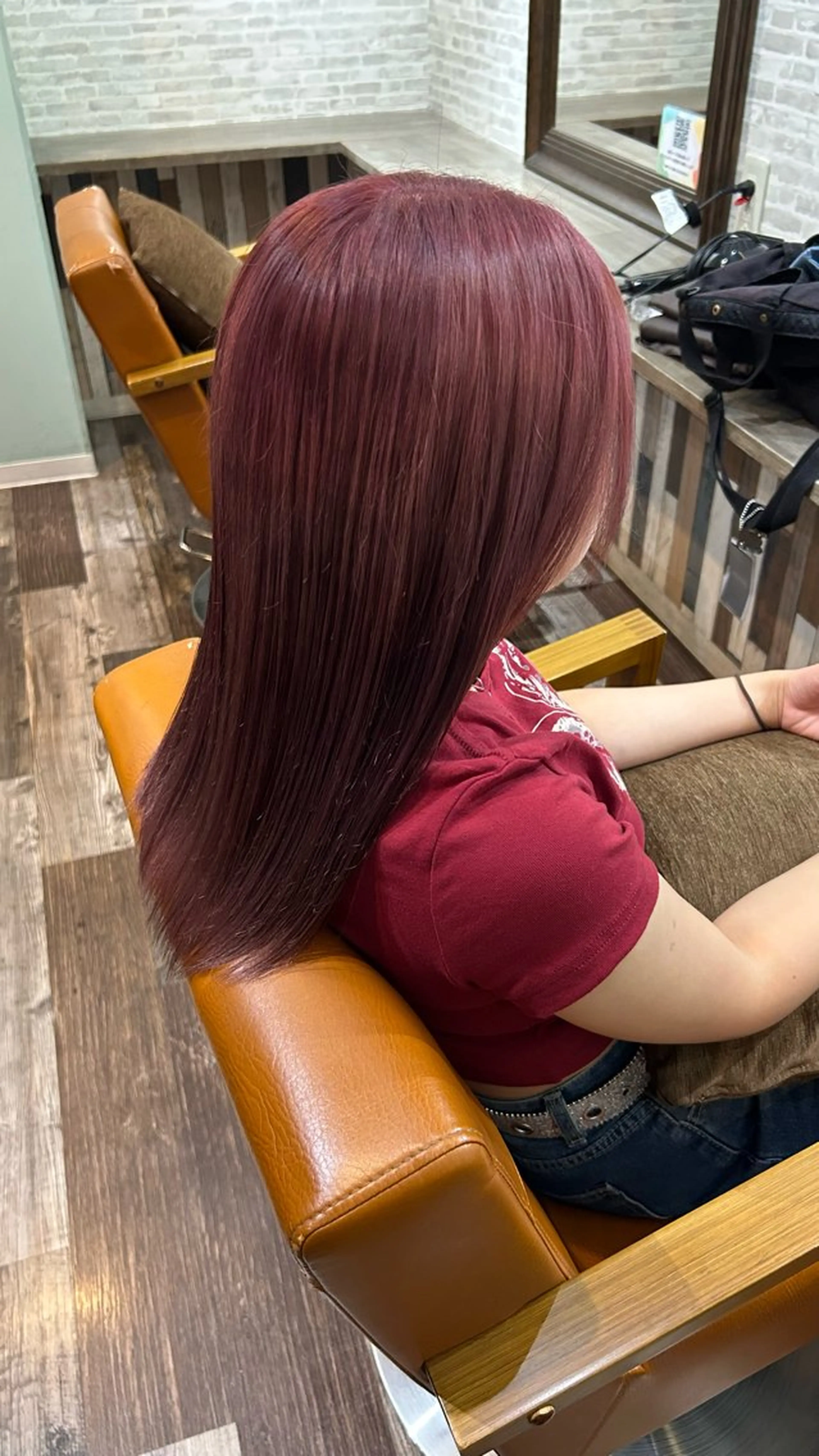 ロング カラー ブリーチ オーガニックカラー 森 彩乃のヘアスタイル