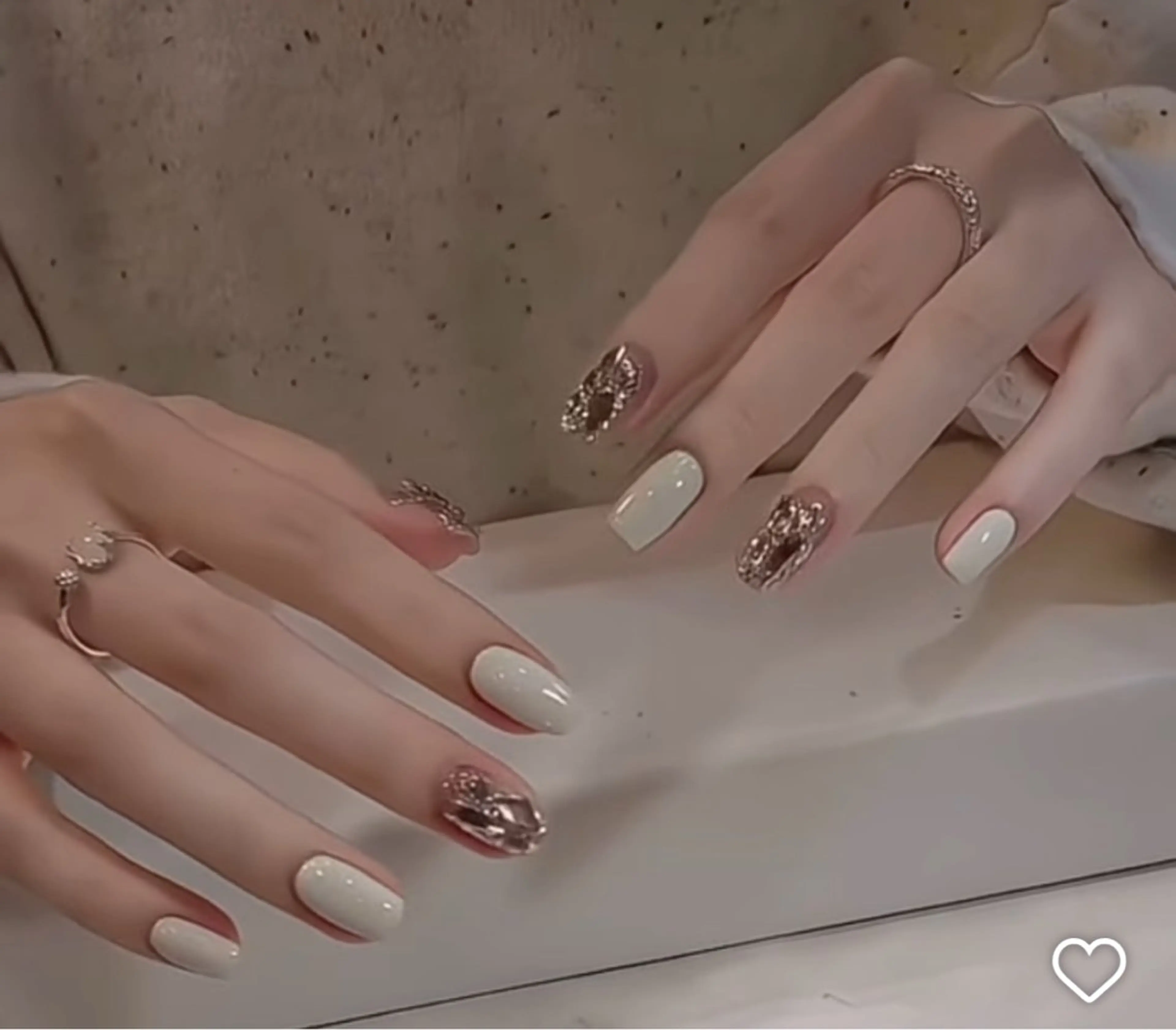 ネイル アートネイル ジェルネイル グラデーション マグネットネイル ニュアンスネイル ハンドネイル Ryunail所属・Ryu Nail NekoChanのネイルデザイン