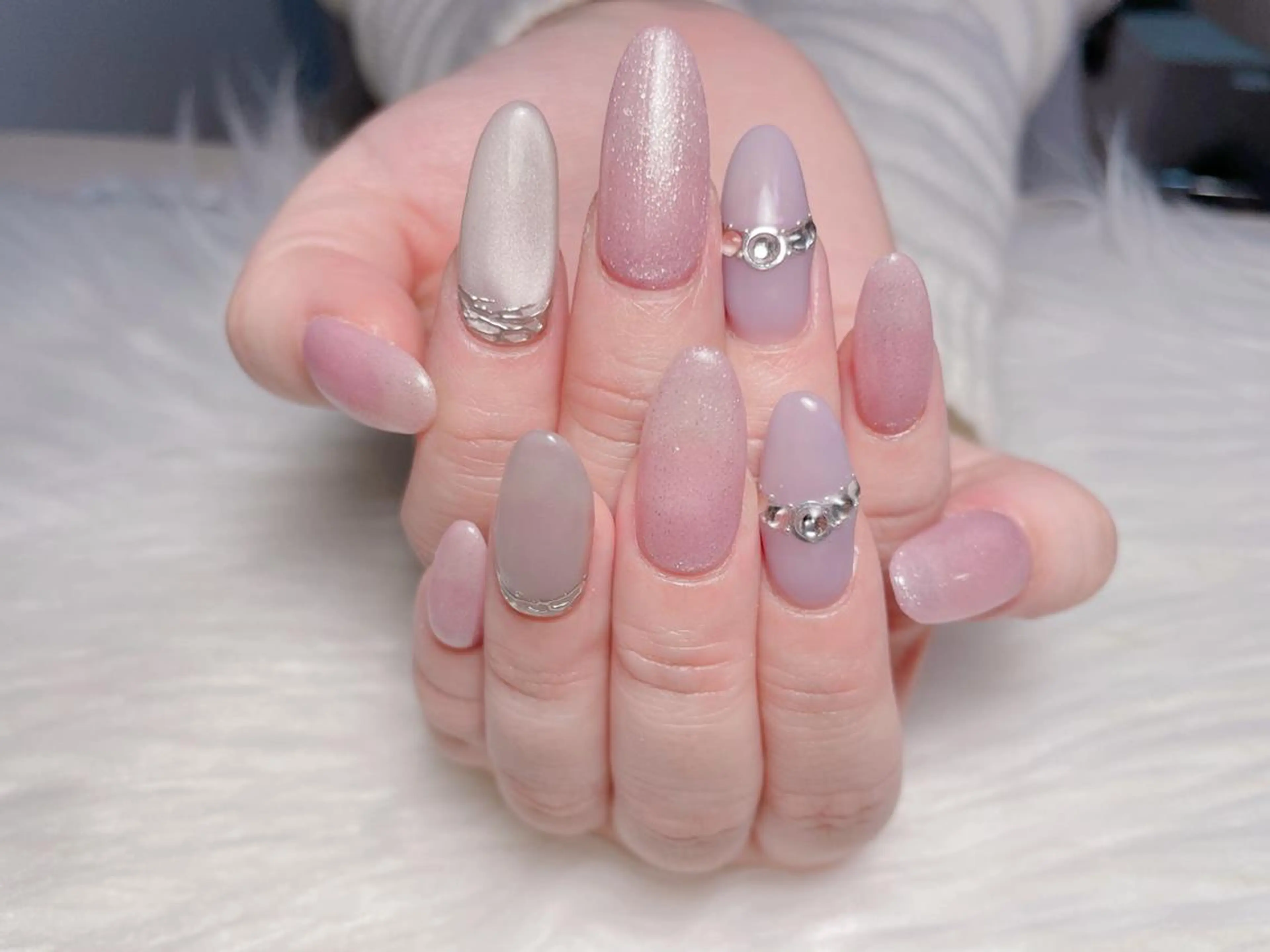 ネイル ハンドネイル MiKi Nai池袋 長さだし得意のネイルデザイン