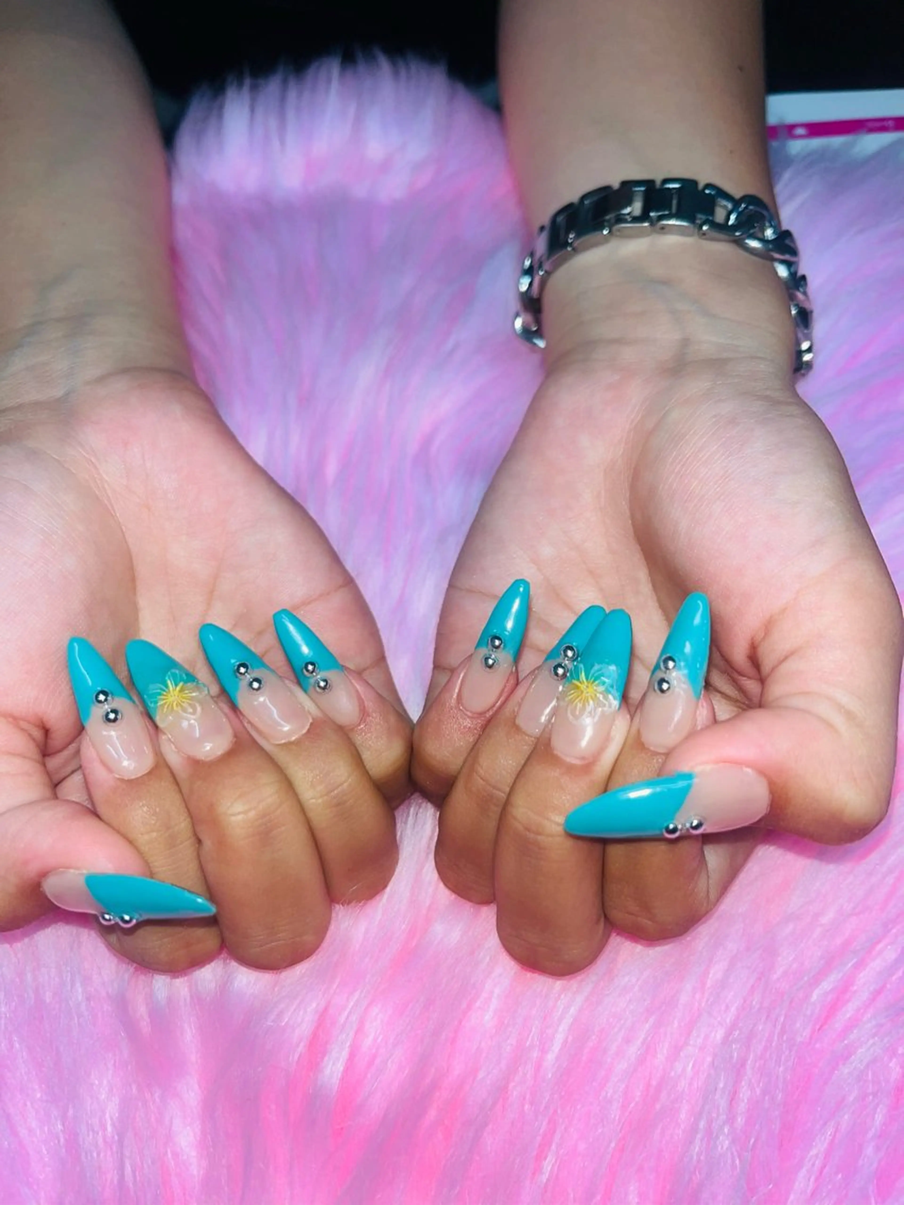 ネイル アートネイル スカルプネイル 川崎 みんのネイルデザイン