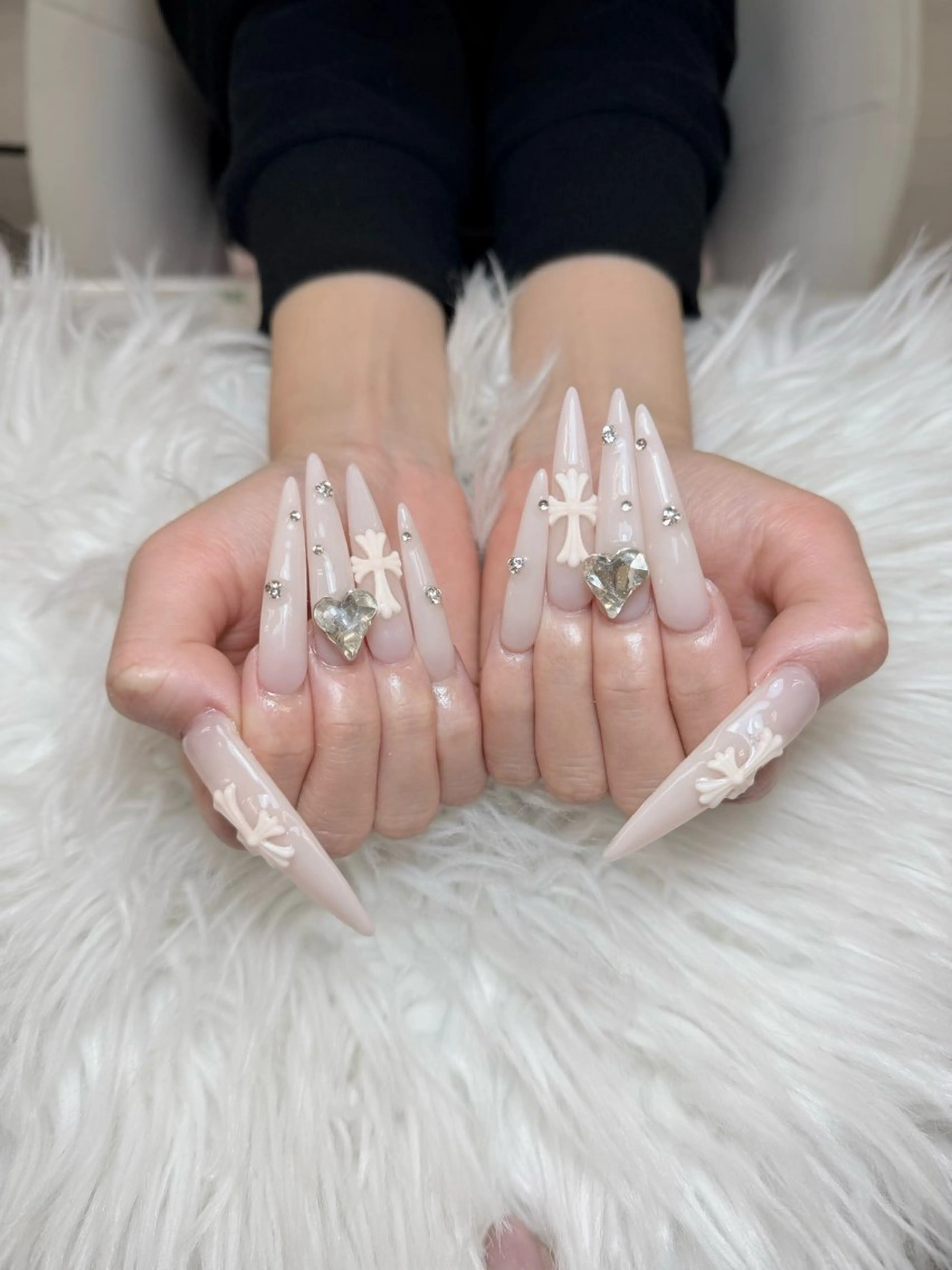 ネイル ハンドネイル ANH ゴテゴテネイルサロンのネイルデザイン