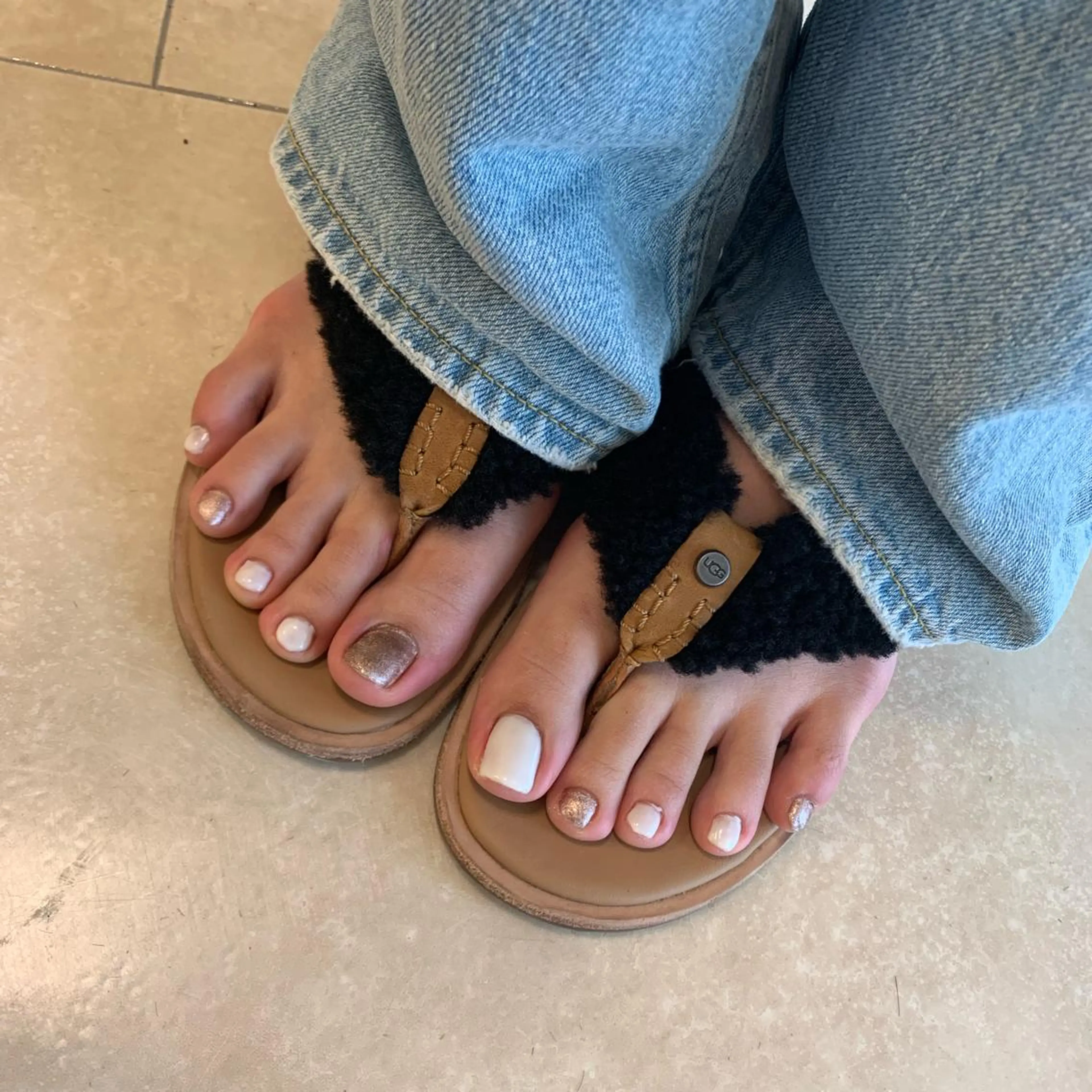 ネイル 顔まわりカット✄ ベージュカラー🧸のヘアスタイル