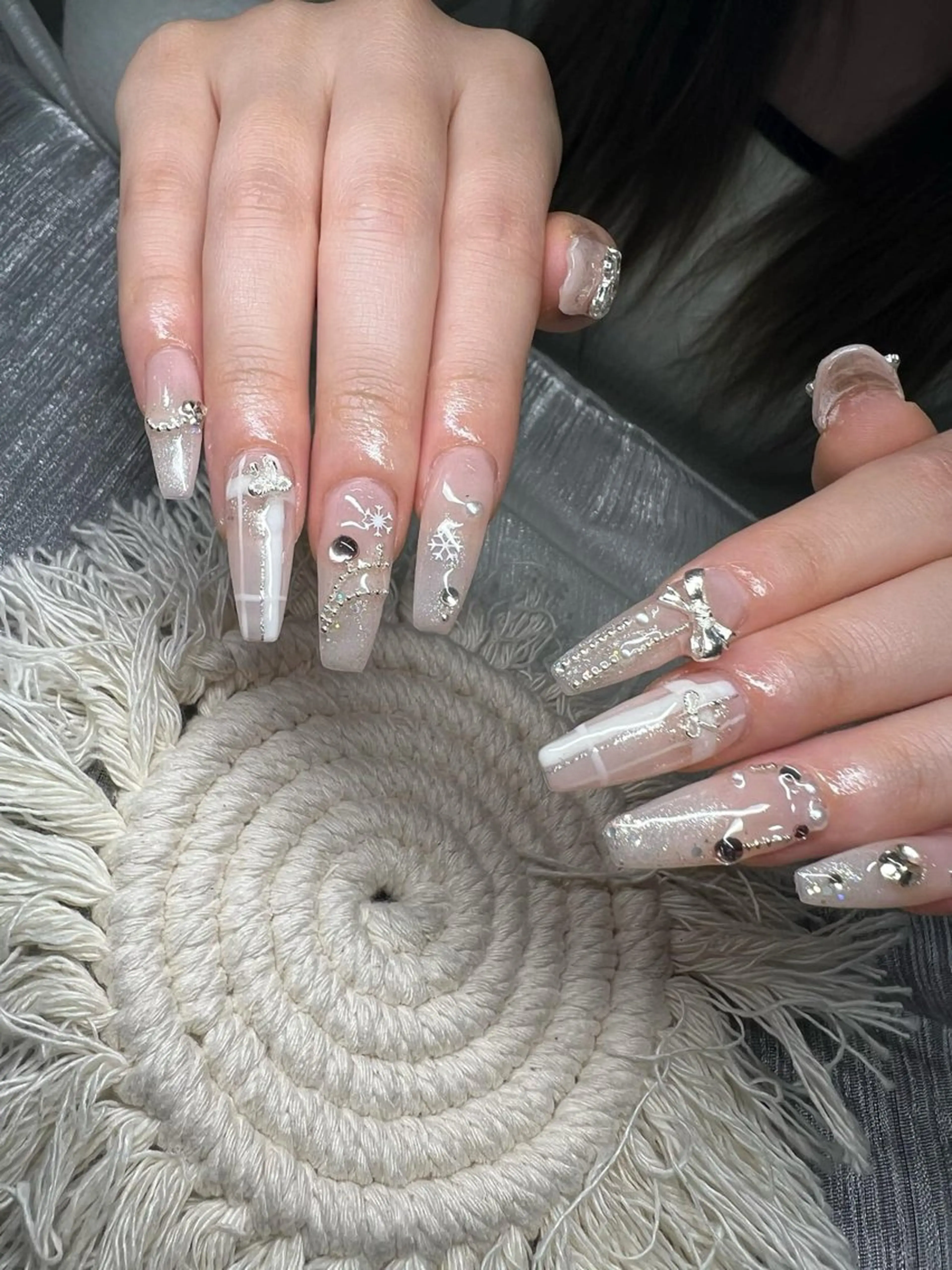 ネイル 長さ出し グラデーション キラキラネイル マグネットネイル ミラーネイル Lee Nails チップ長さだし専門店のネイルデザイン