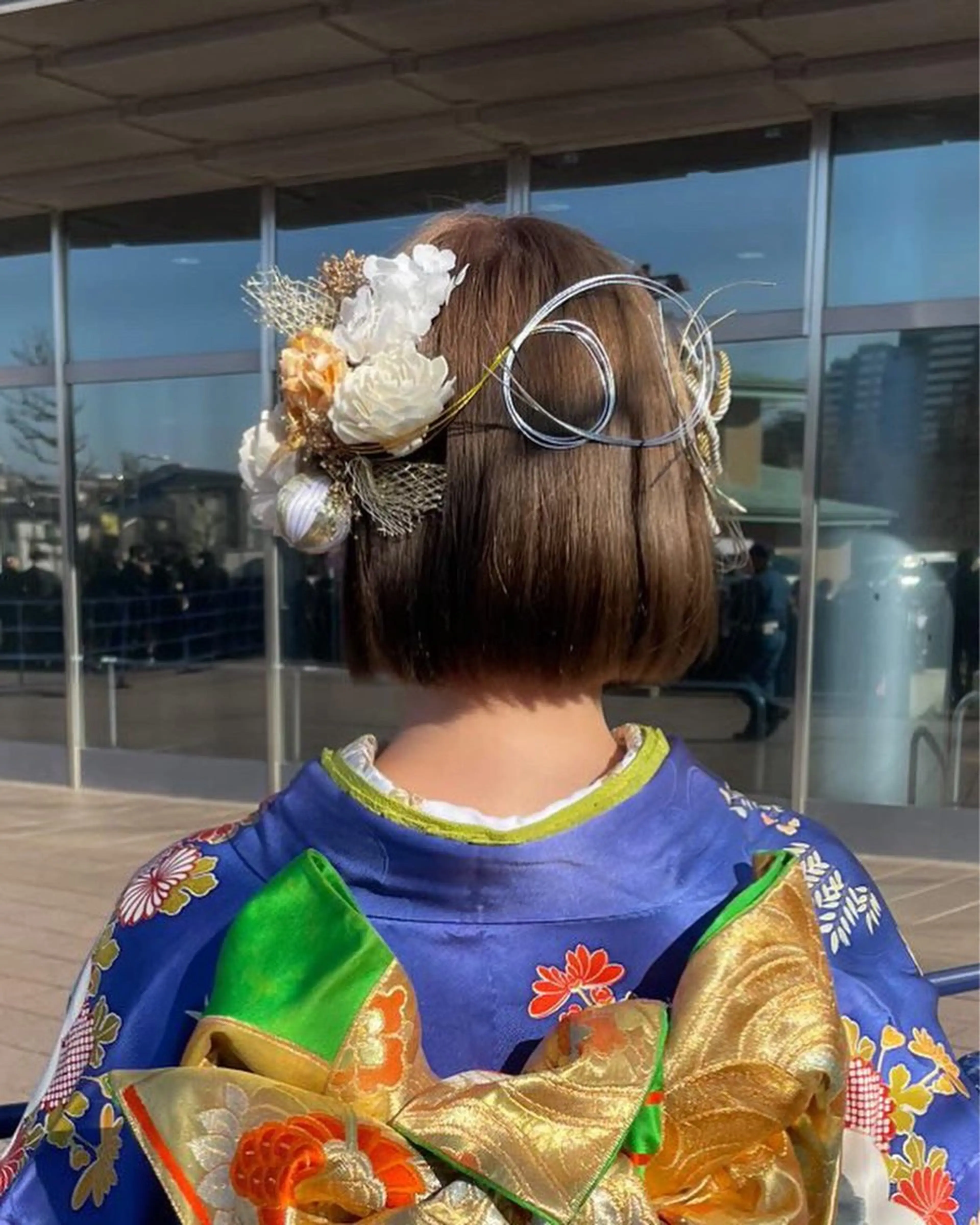 ショート ヘアアレンジ Yui. レイヤー/パーマのヘアスタイル