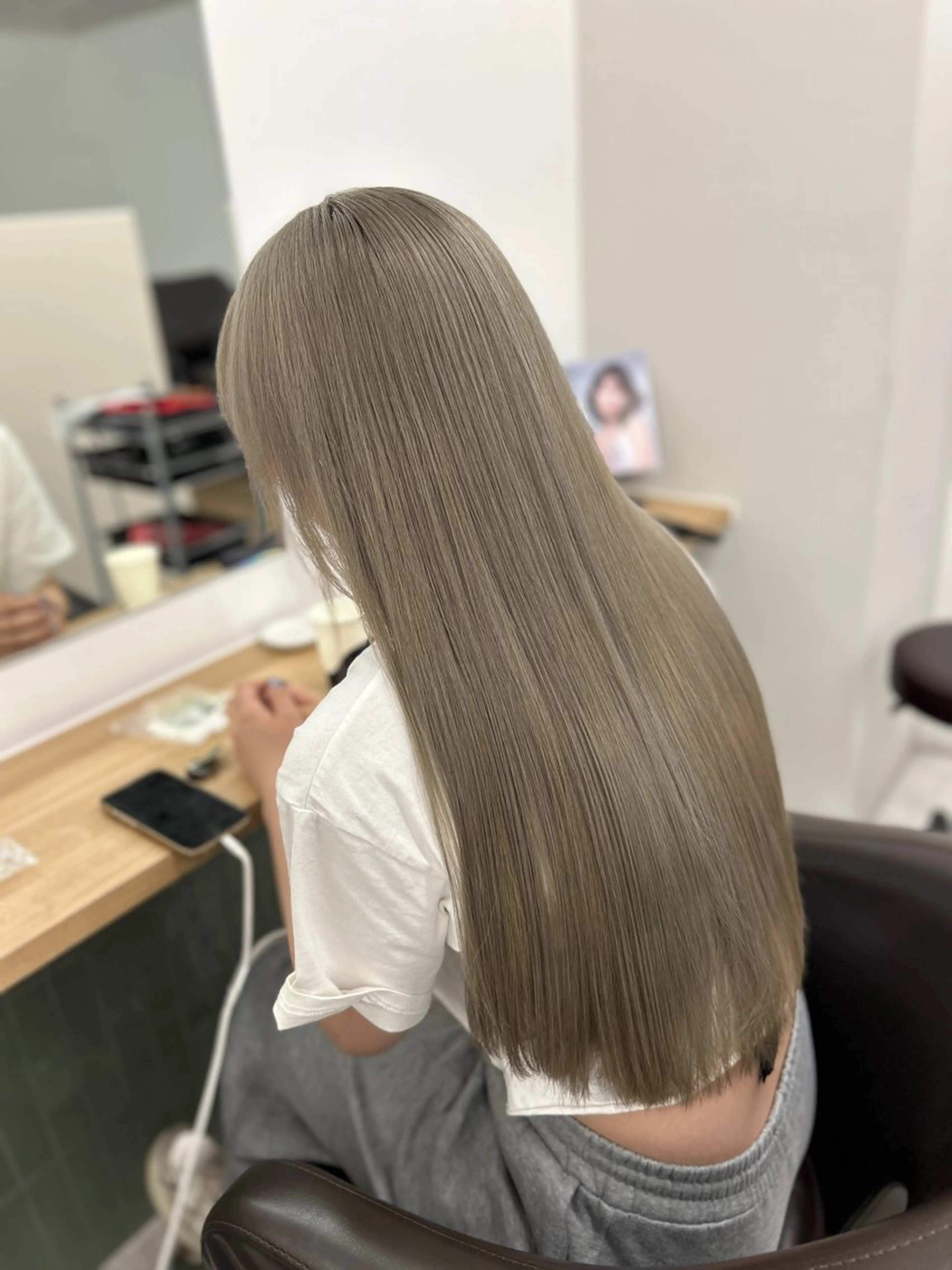 ロング カラー ヘアアレンジ ブリーチ ブラウンカラー ココアブラウン ブリーチなしカラー トリートメント 【代表】 たき〜のヘアスタイル