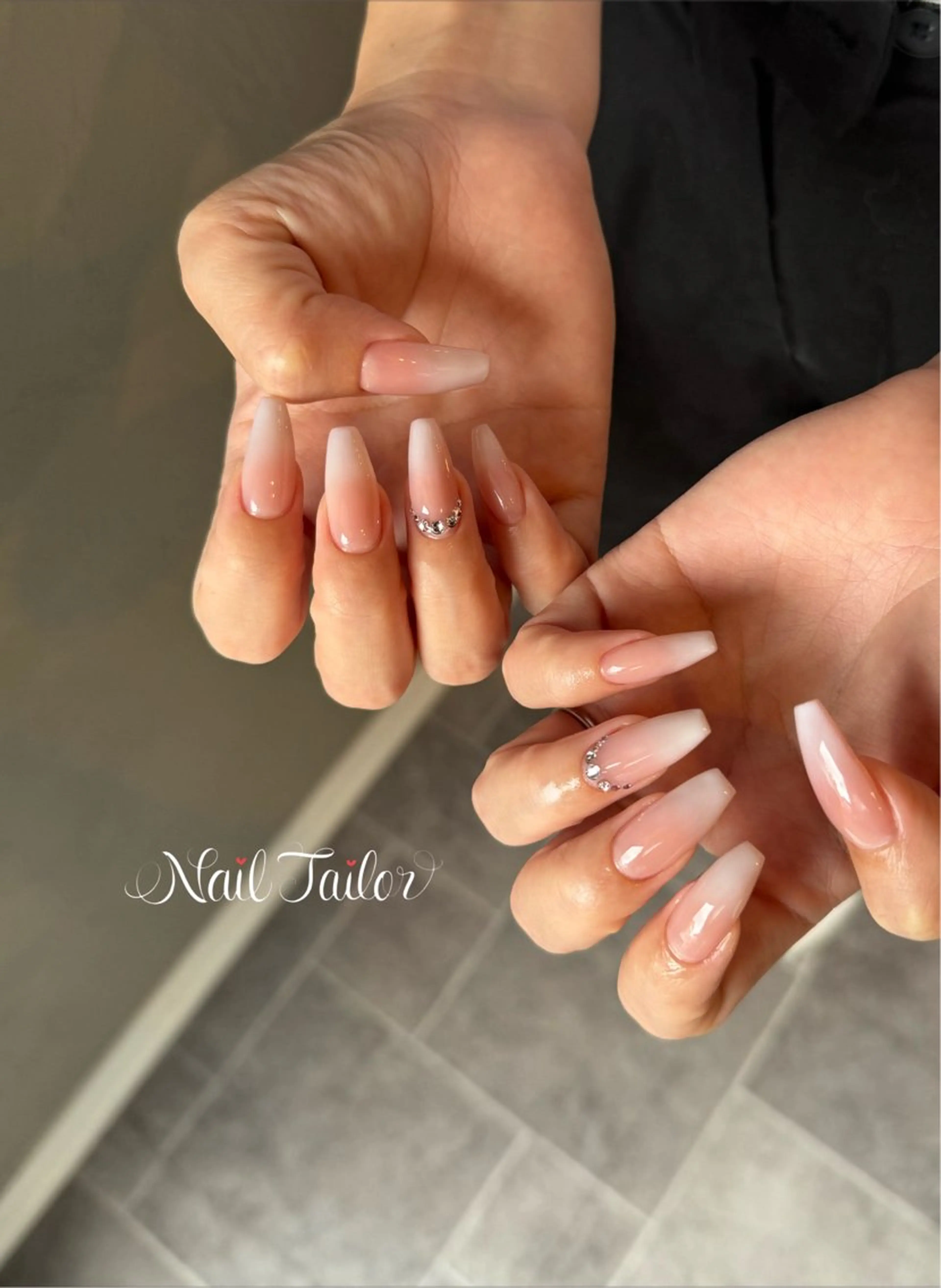 ネイル 長さ出し ホワイト ハンドネイル 〜Nail Tailor〜 ネイルテイラー所属・NailTailor ネイルテイラーのネイルデザイン