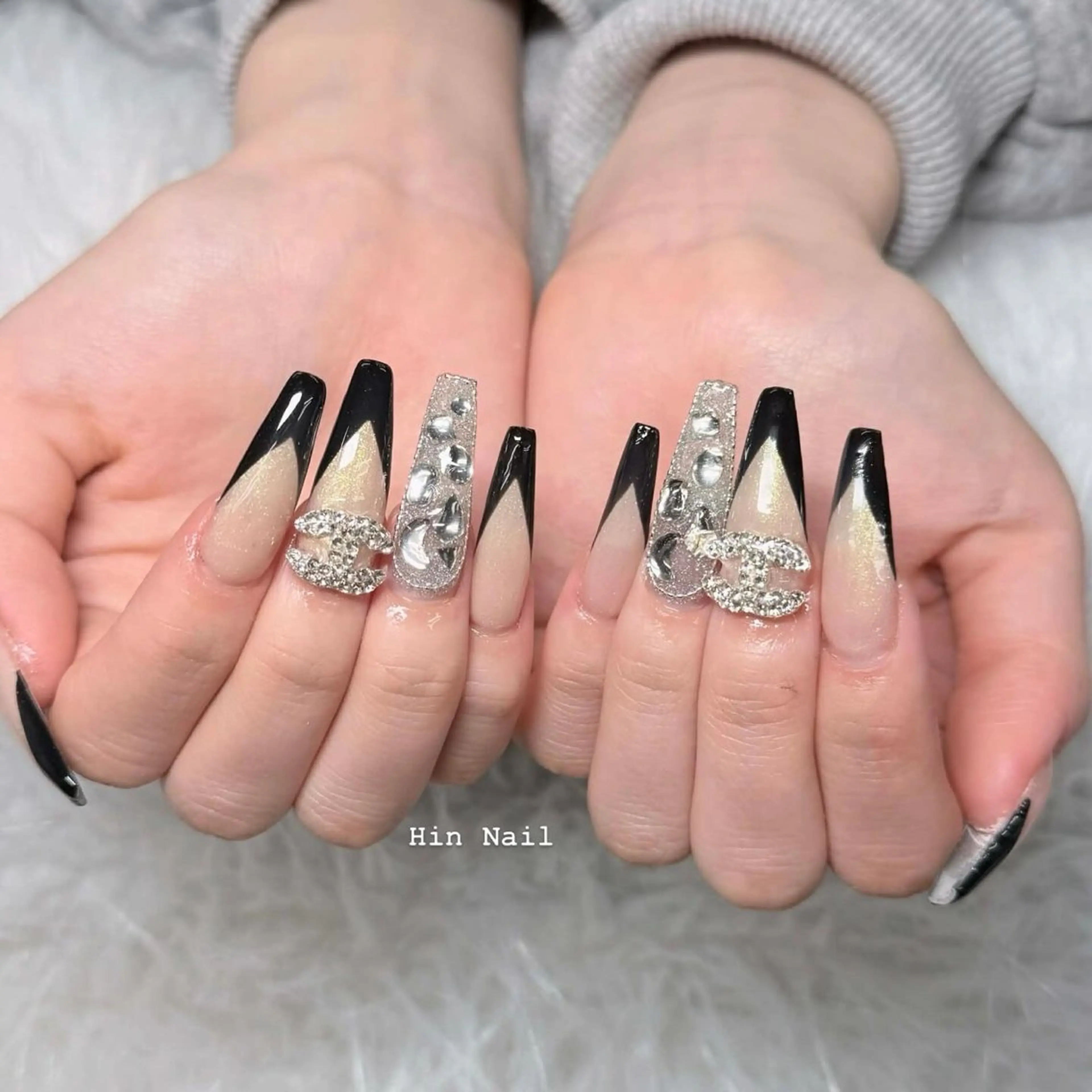 ネイル ハンドネイル HIN NAILのネイルデザイン