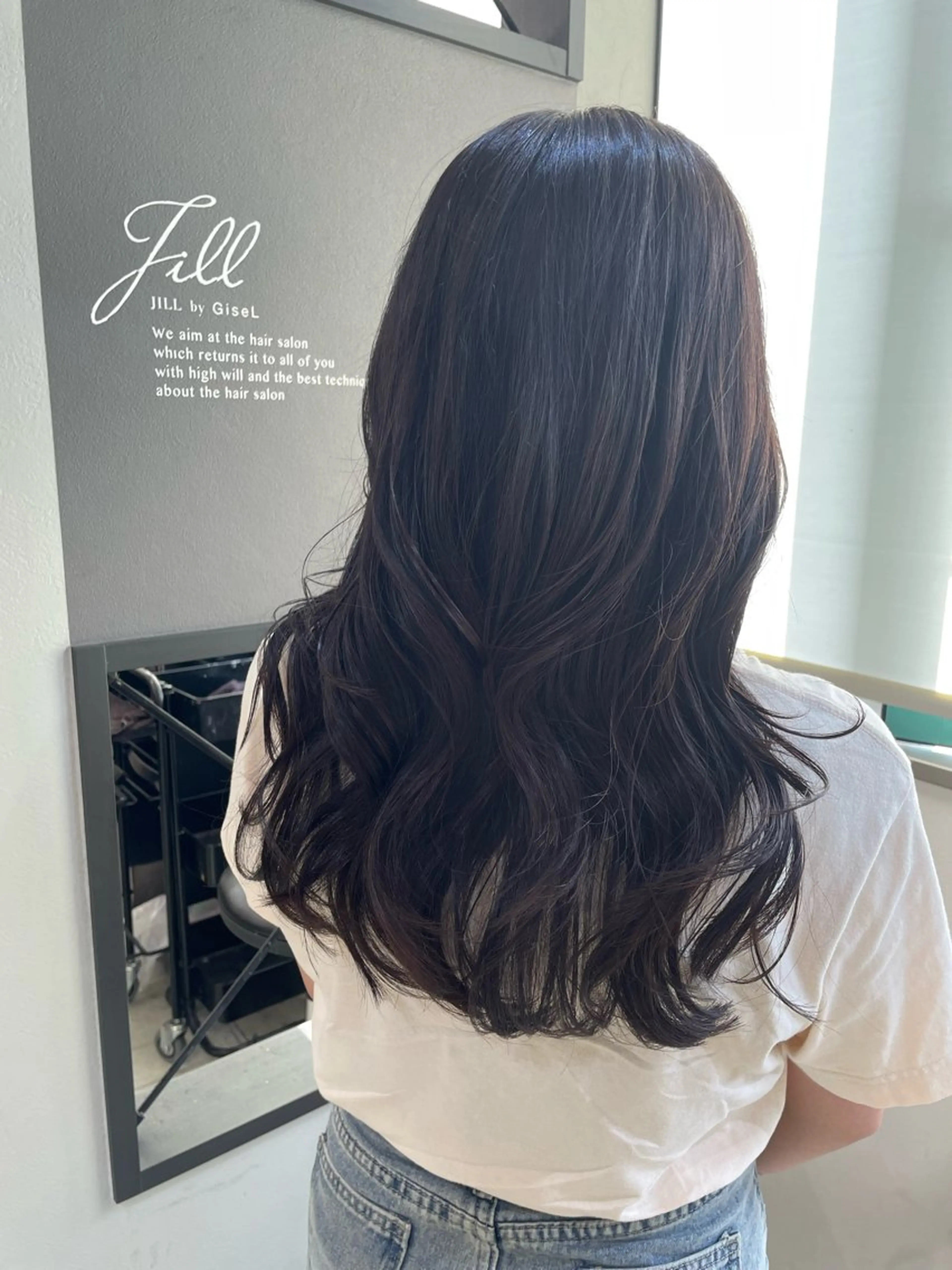 セミロング カラー レイヤーカット AIRI layer cut hairのヘアスタイル