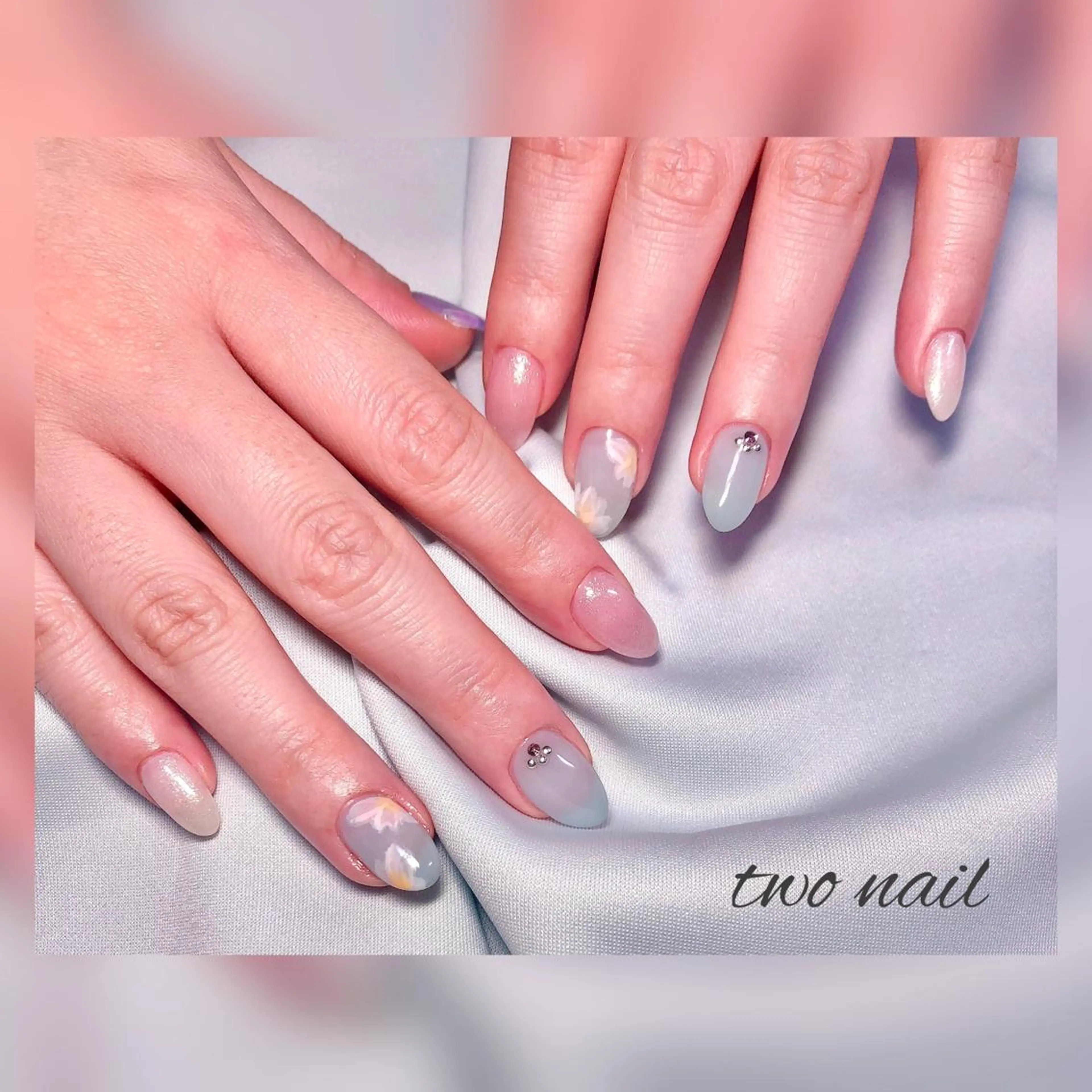 ネイル アートネイル フットネイル ハート 持ち込み ニュアンスネイル two nailのネイルデザイン