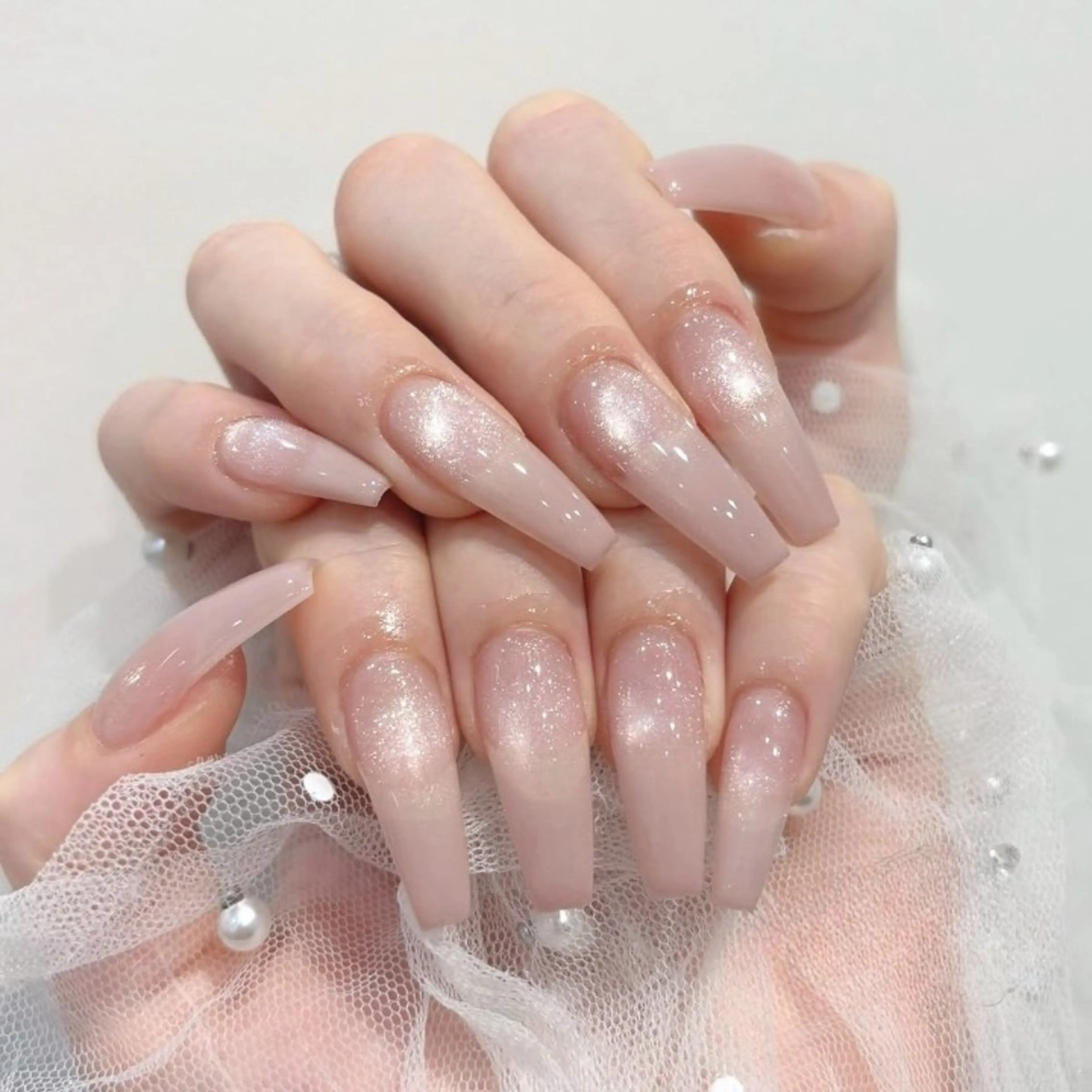 カラー グラデーションカラー ピンクカラー ハンドネイル AIN Nailのネイルデザイン