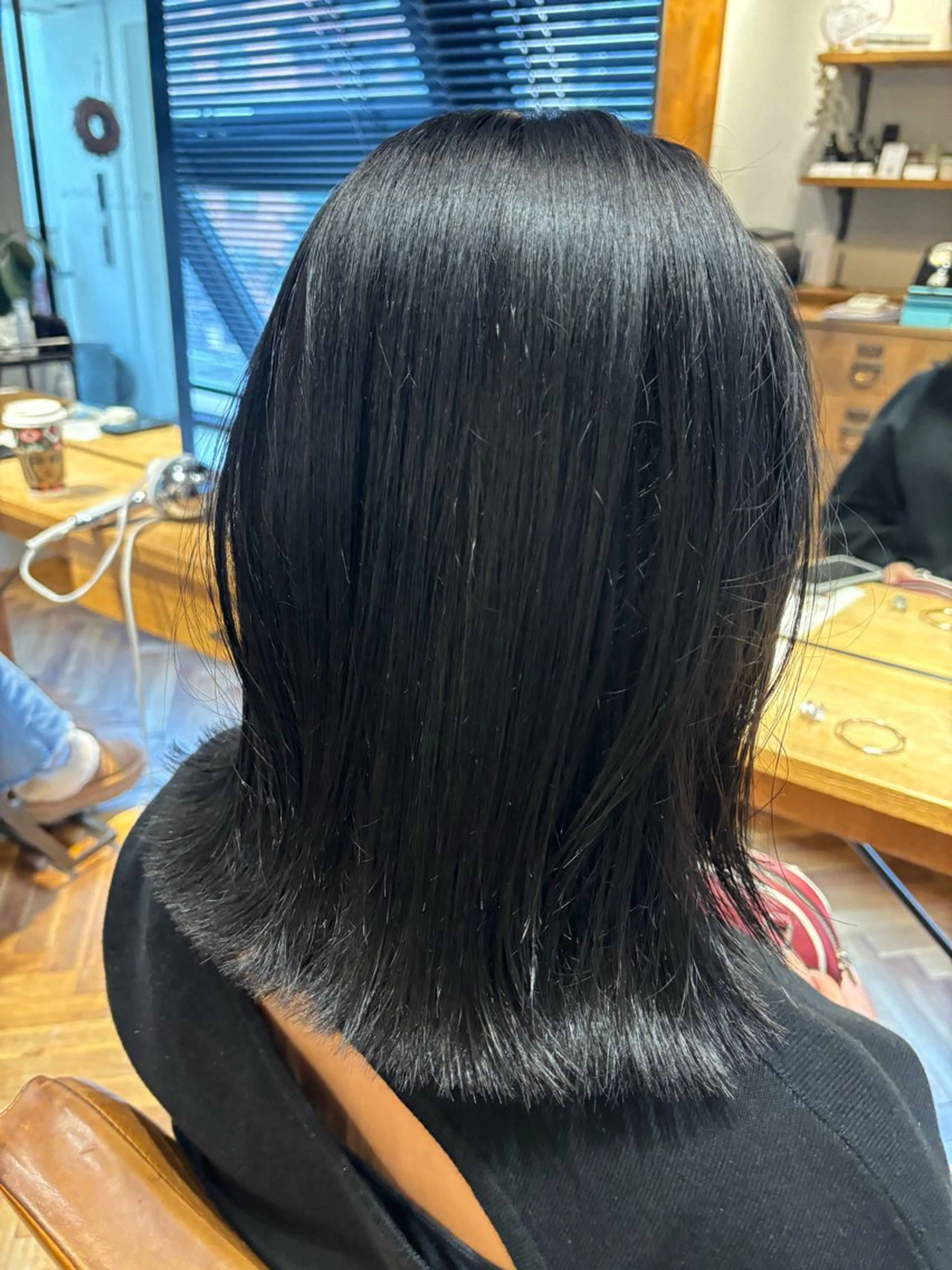 ミディアム カラー 透明感カラー ダブルカラー ハイライトカラー イルミナカラー インナーカラー カット ヘアカラー トリートメント misa🫧ナチュラ ル縮毛矯正/髪質改善のヘアスタイル