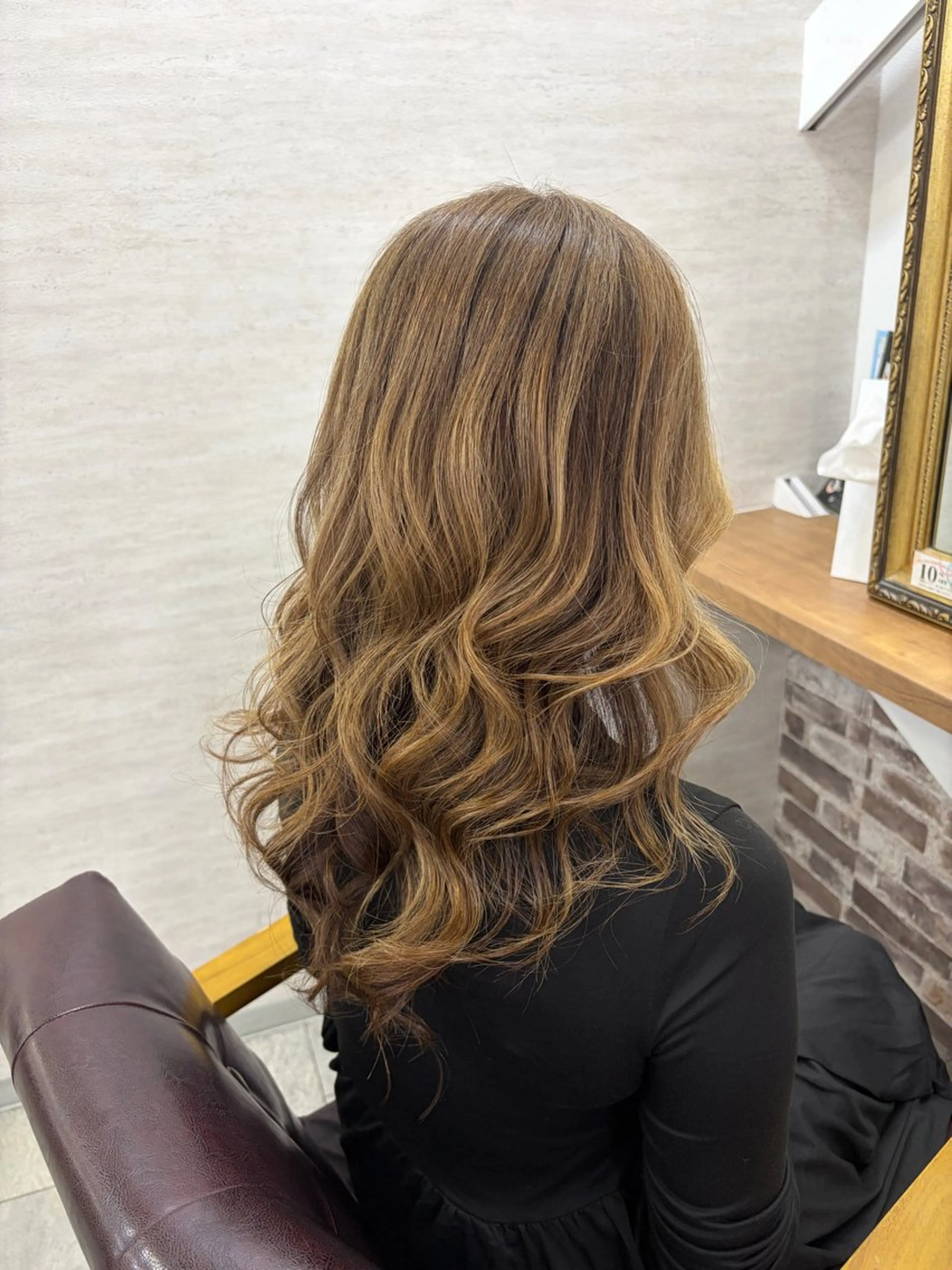 💎白髪ぼかし対応💎デザインカット＋艶カラー＋髪質改善TRの写真