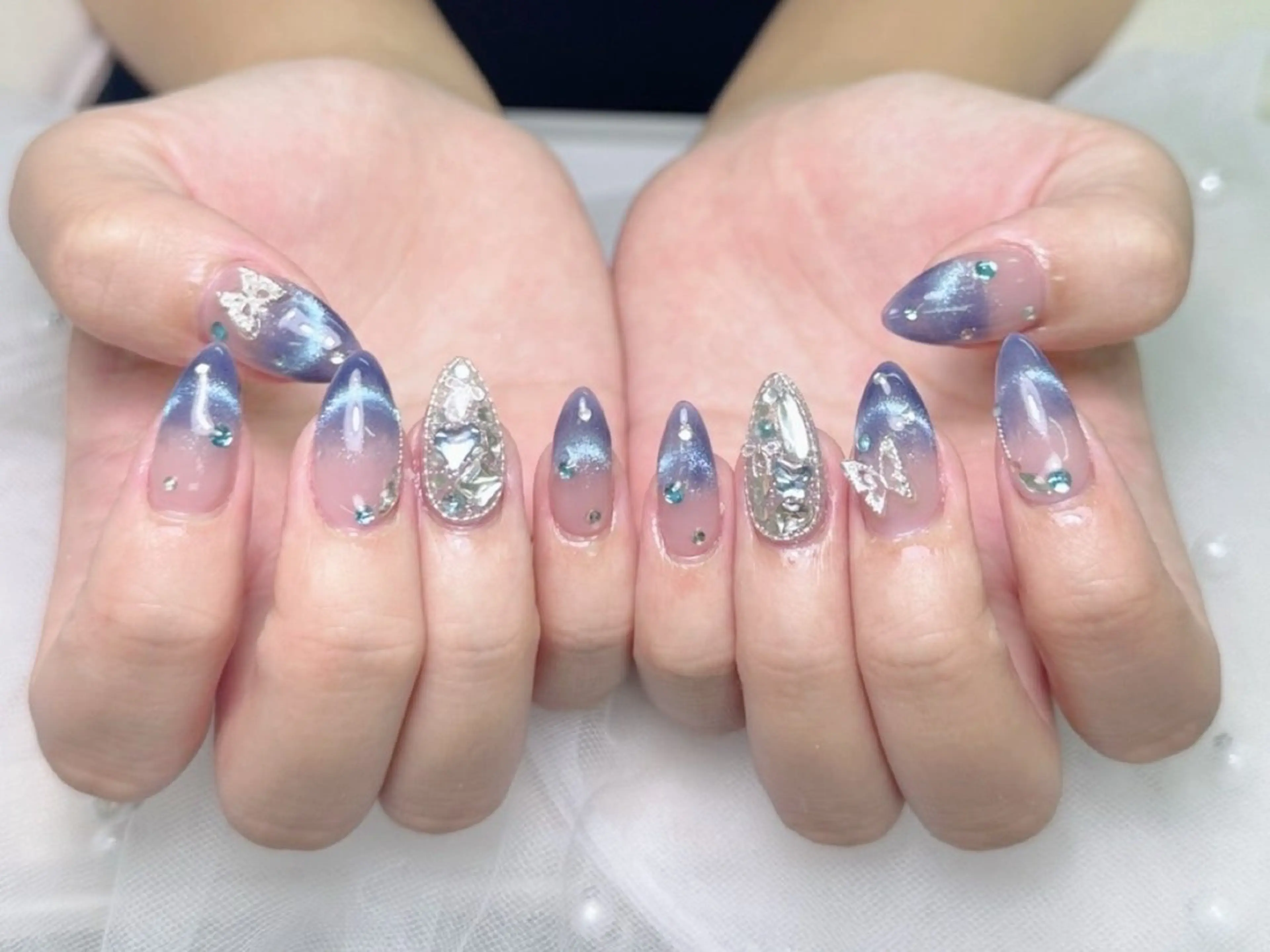 ネイル ハンドネイル lucky nail 歌舞伎町のネイルデザイン