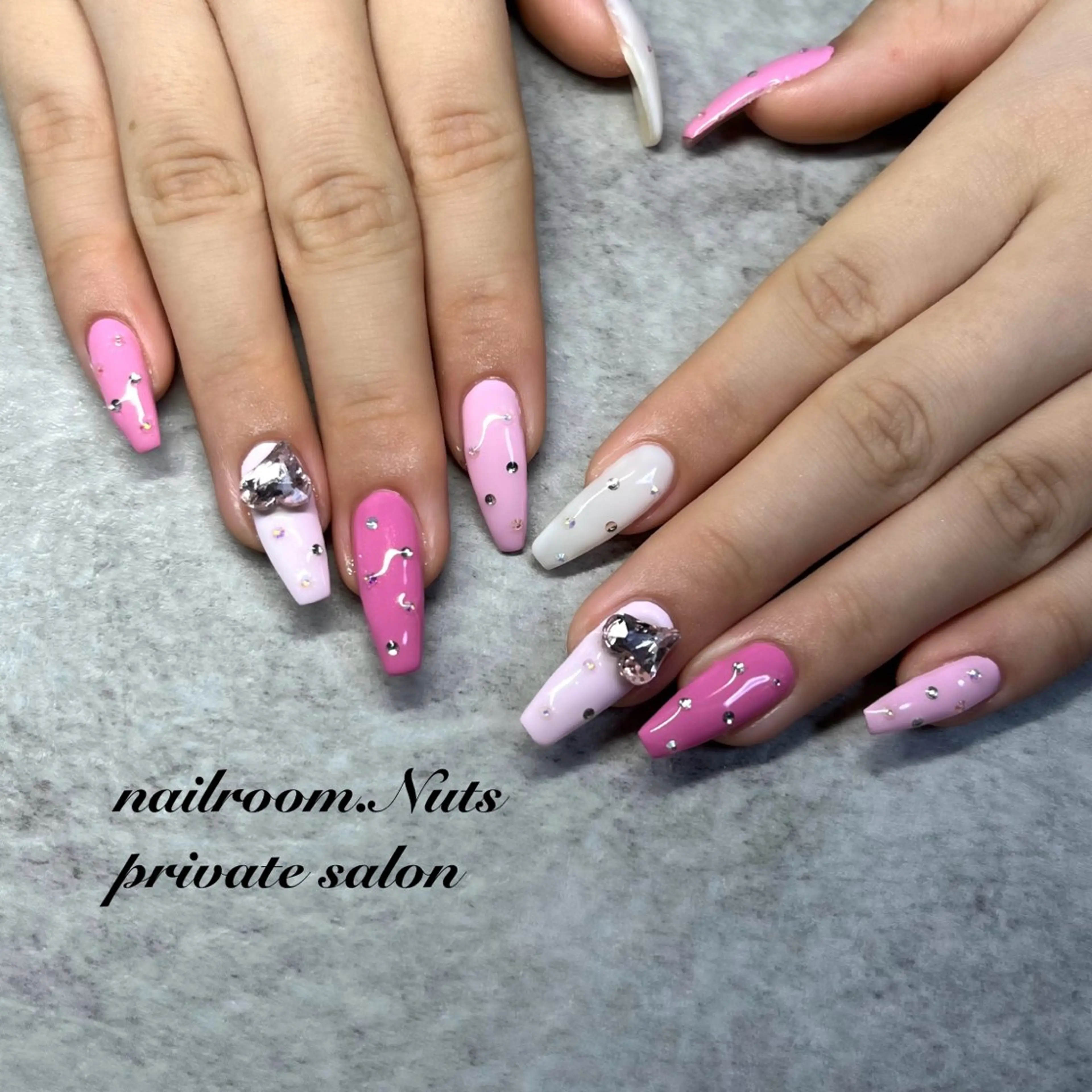 ネイル nailsalon Nutsのネイルデザイン