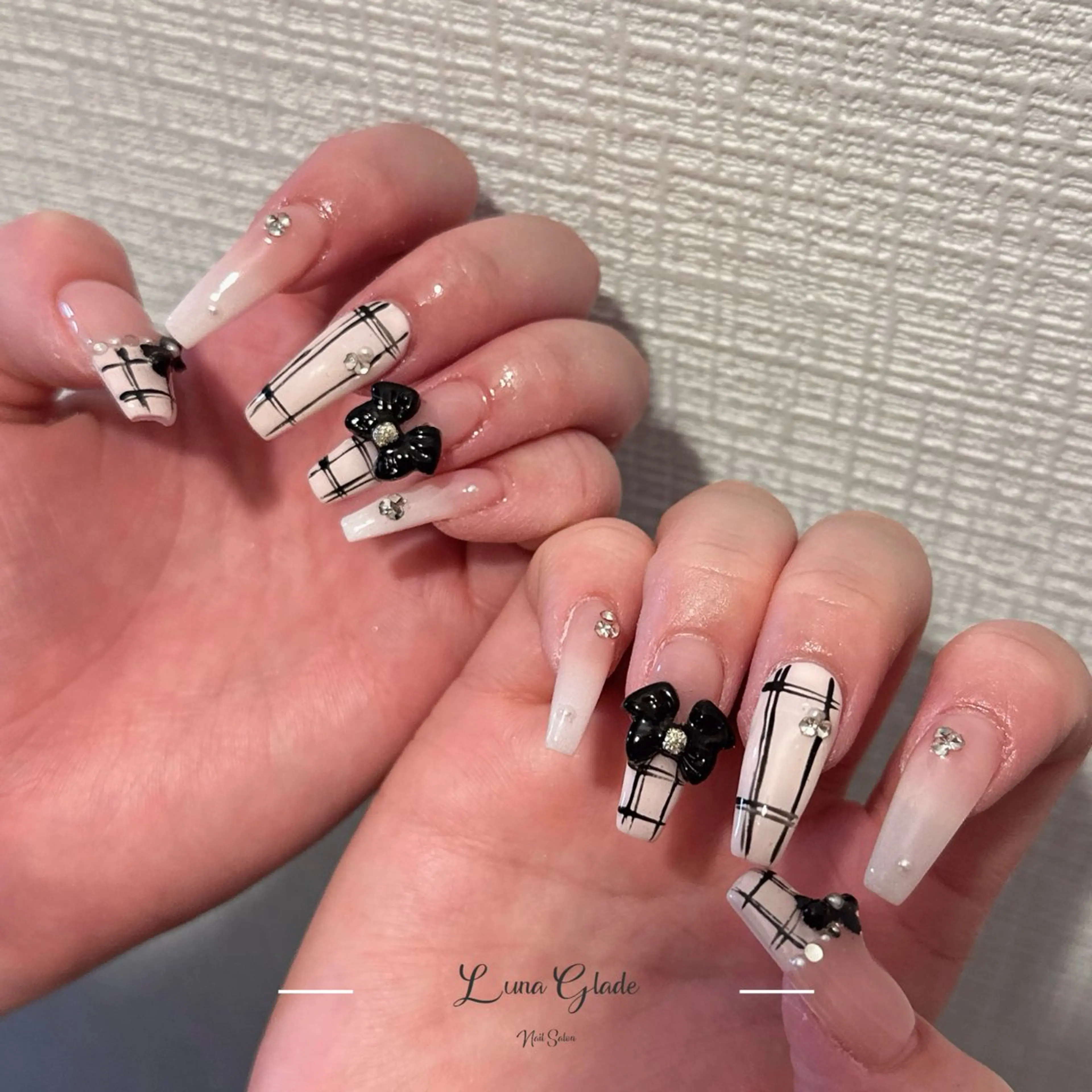 ネイル ハンドネイル Luna Gladeのネイルデザイン