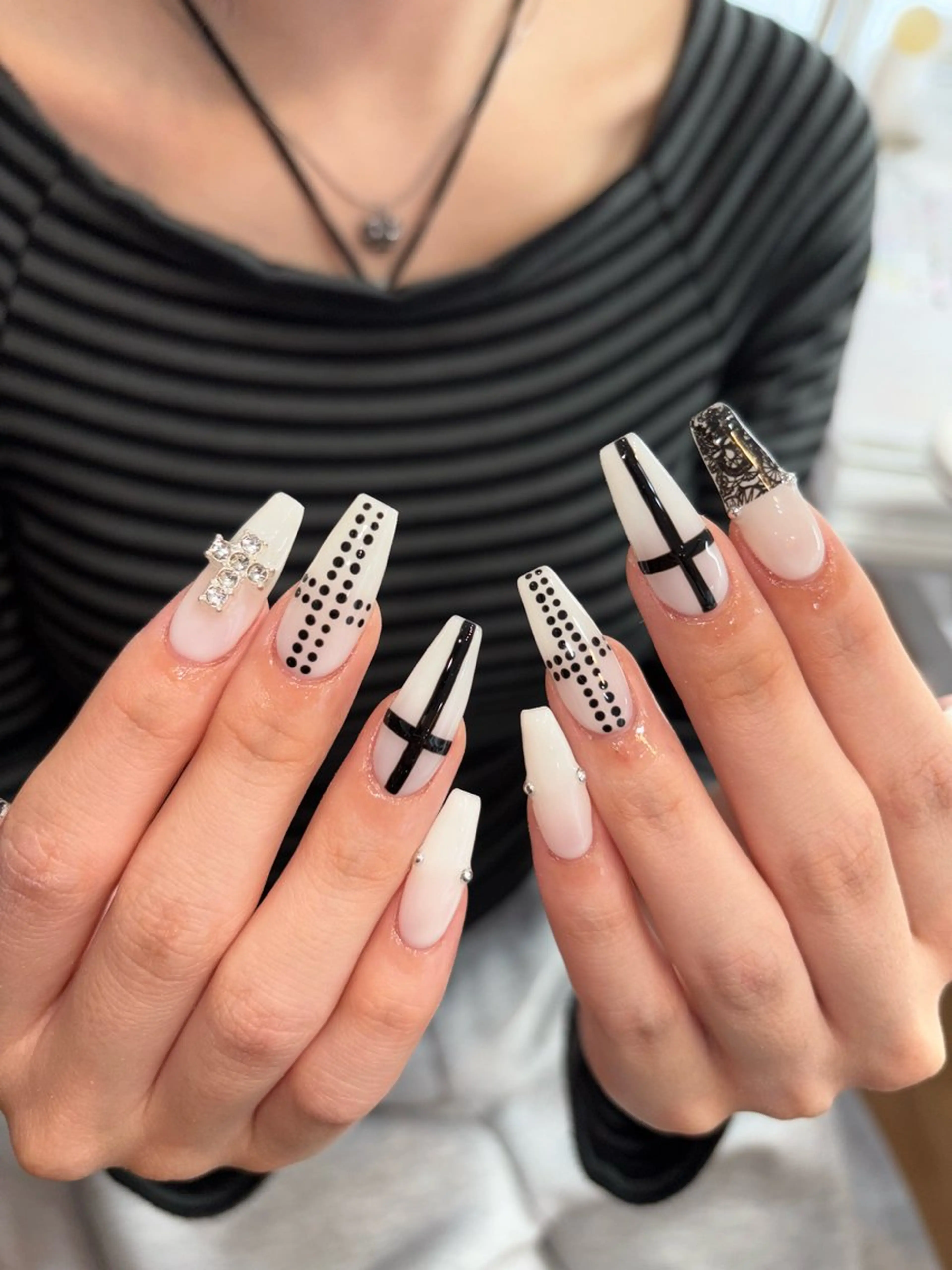 ネイル ハンドネイル ⟡.·coco⟡.· 5月予約受付中のネイルデザイン