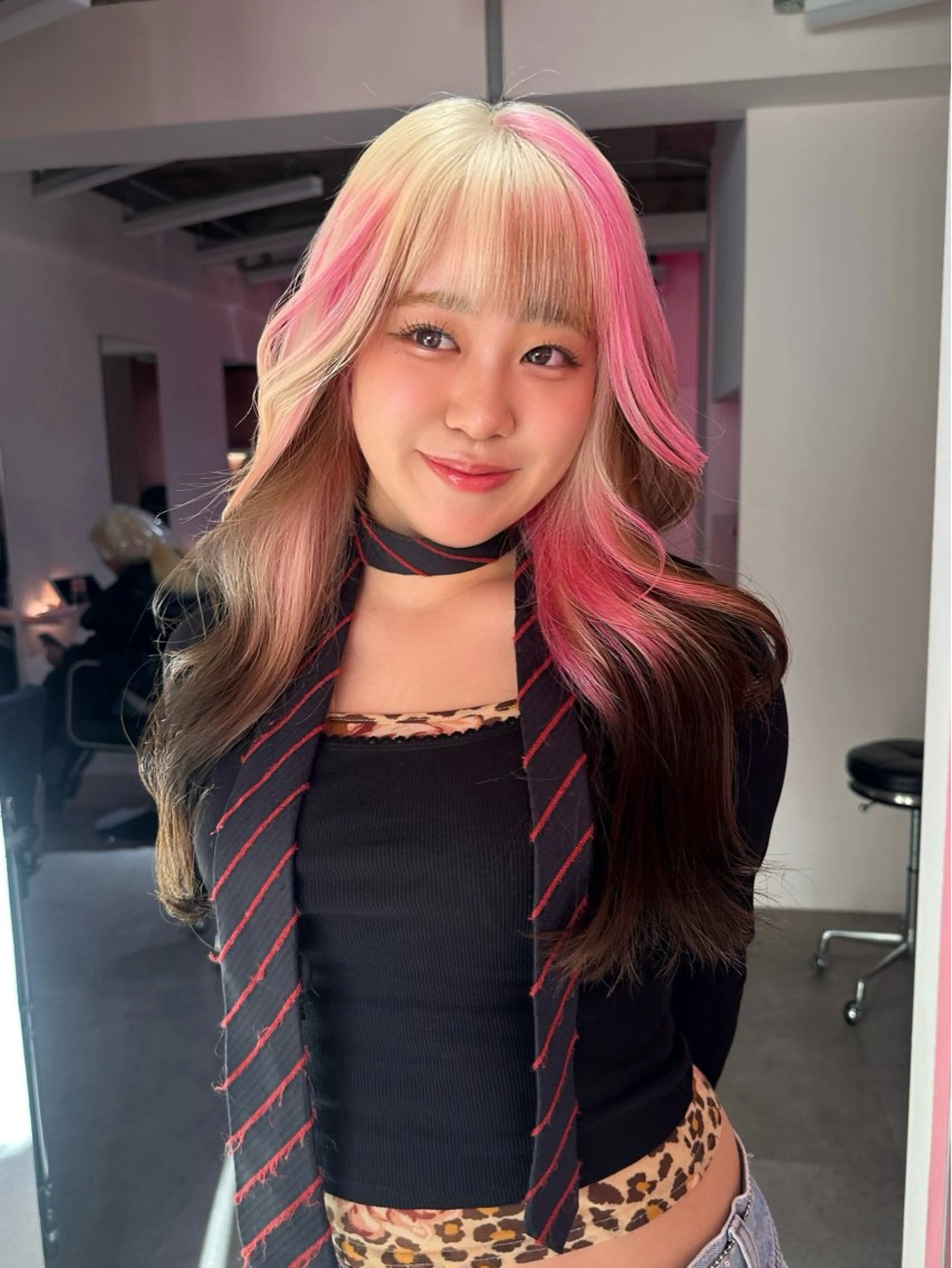 ロング ヘアカラー トリートメント ブリーチカラー /MAHIROのヘアスタイル