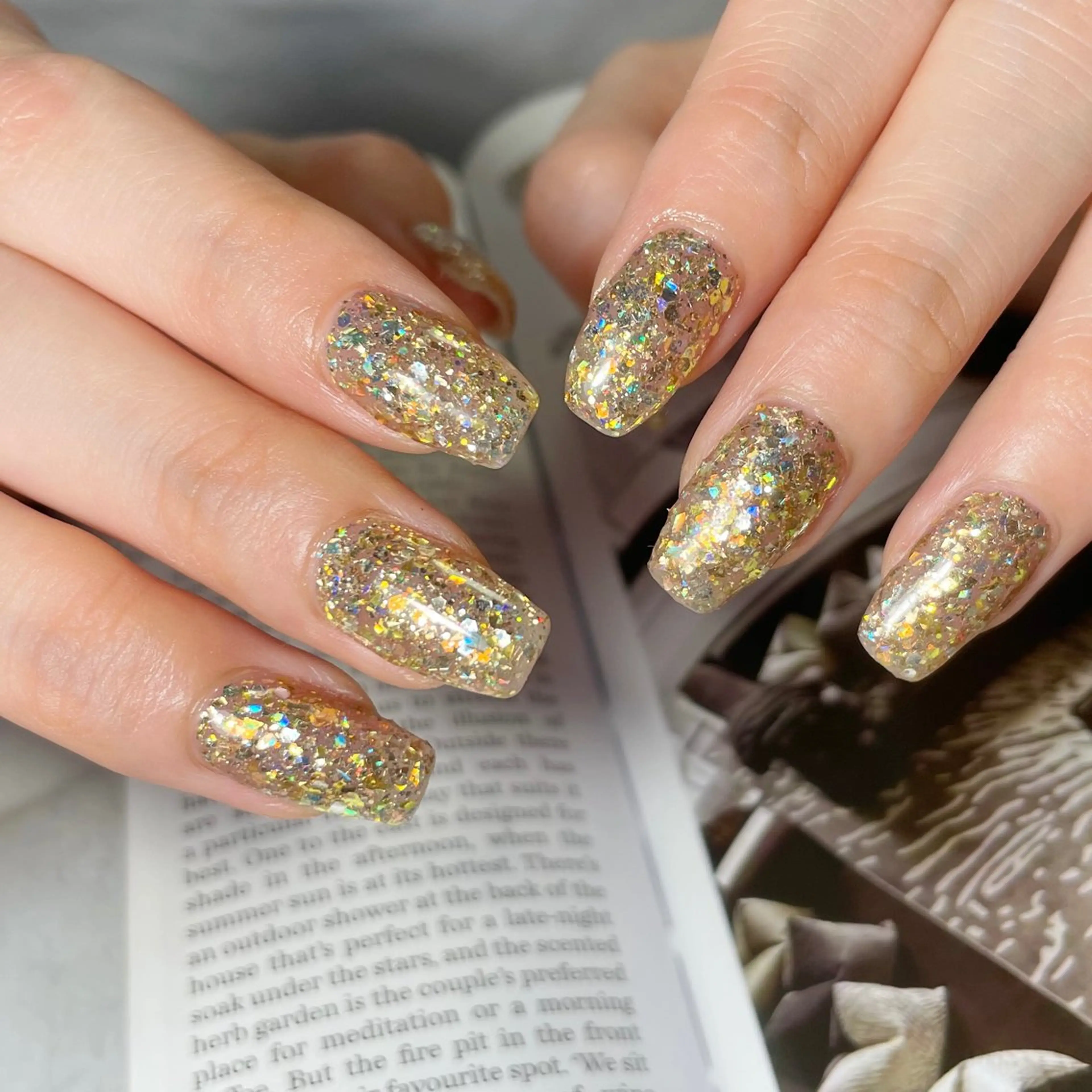 ネイル ホログラムネイル ラメ(グリッター) ハンドネイル Lofinails ちひろのネイルデザイン