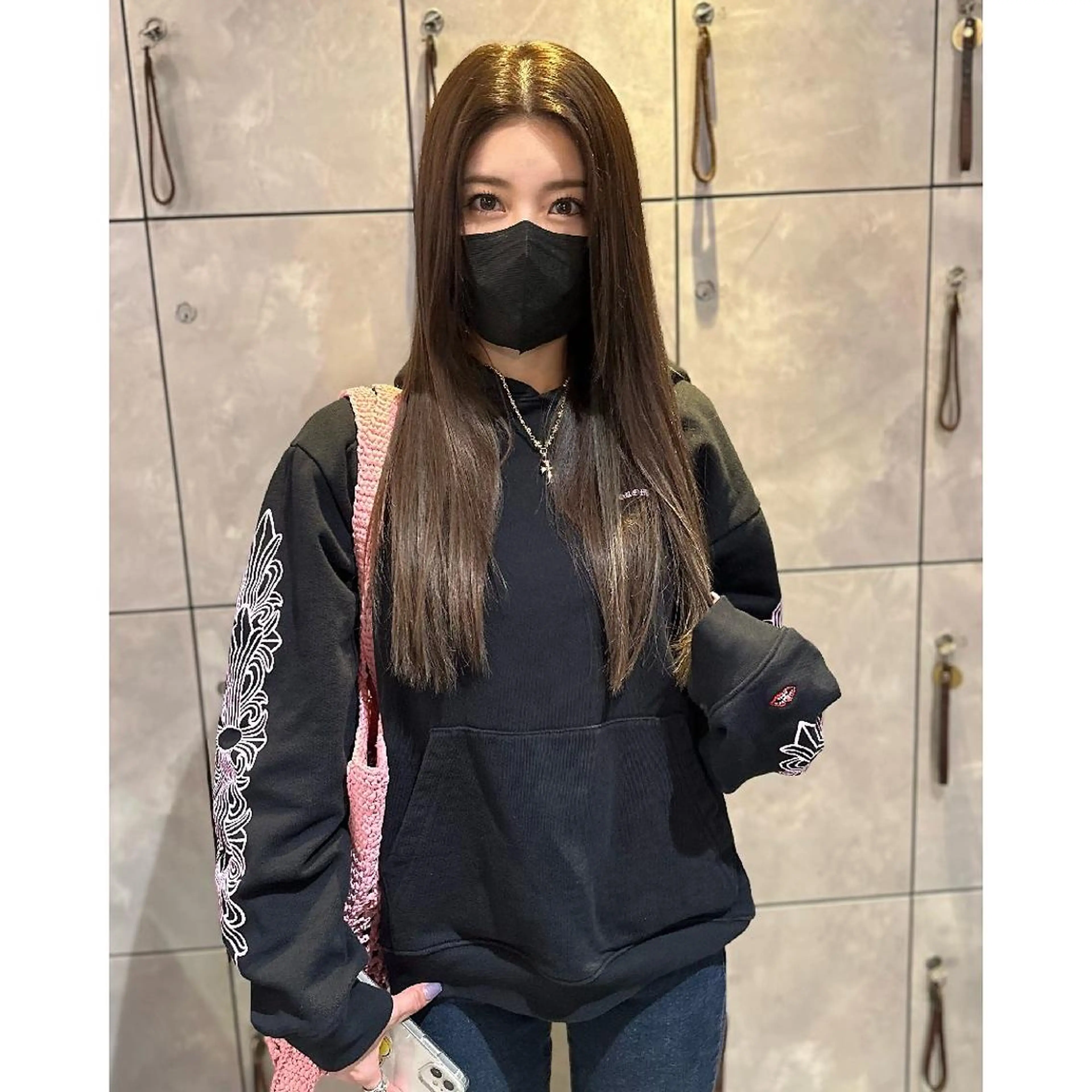 ロング カラー パーマ ヘアアレンジ メンズ キッズ メンズインナーカラー グレージュ イルミナカラー インナーカラー ピンクカラー カット ヘアカラー トリートメント BRAIDS💎愛子 大人ハイライト💎のヘアスタイル