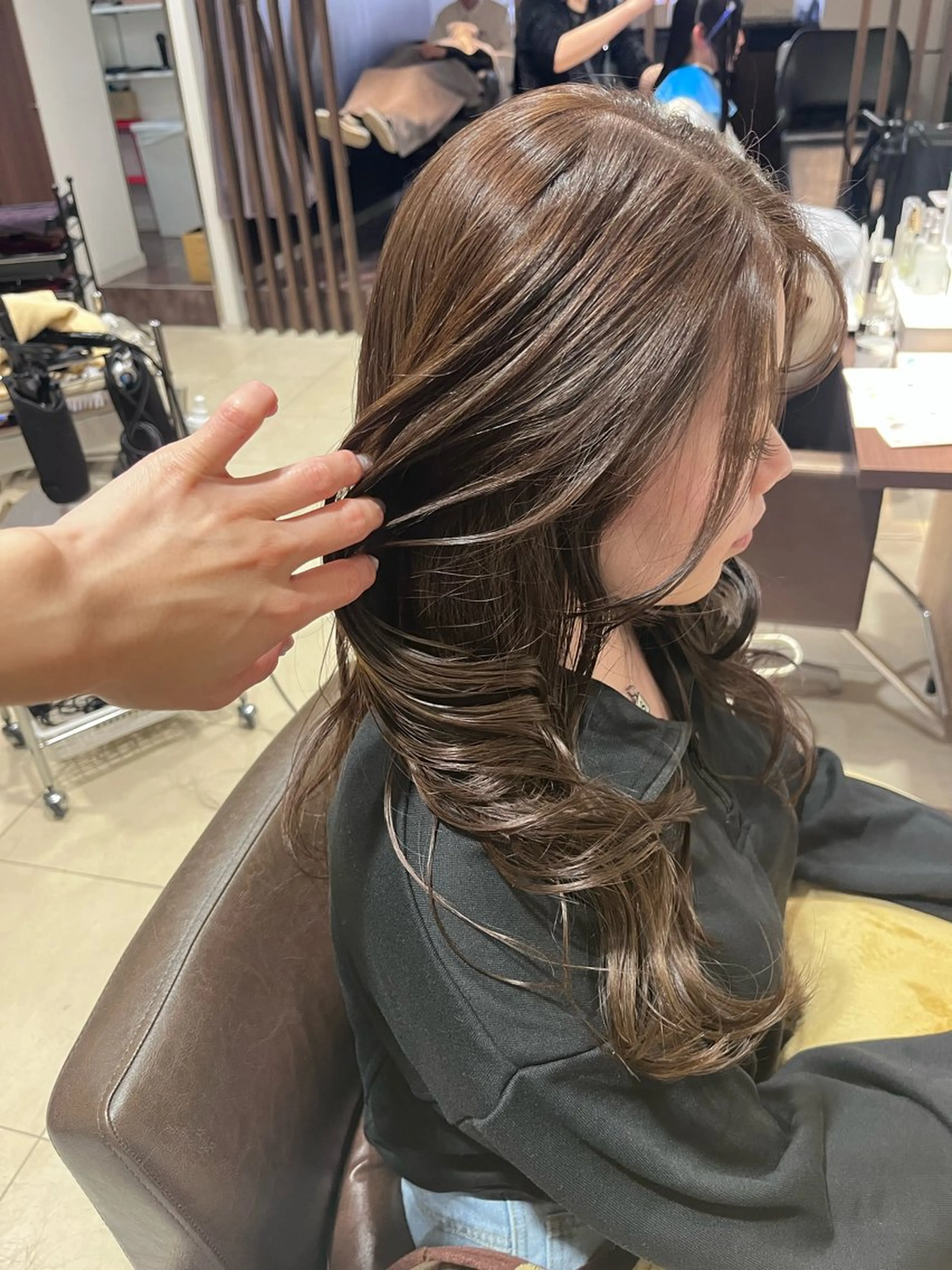 ロング カラー カット ヘアカラー ロングレイヤー 🤍山内　飛鳥🤍のヘアスタイル