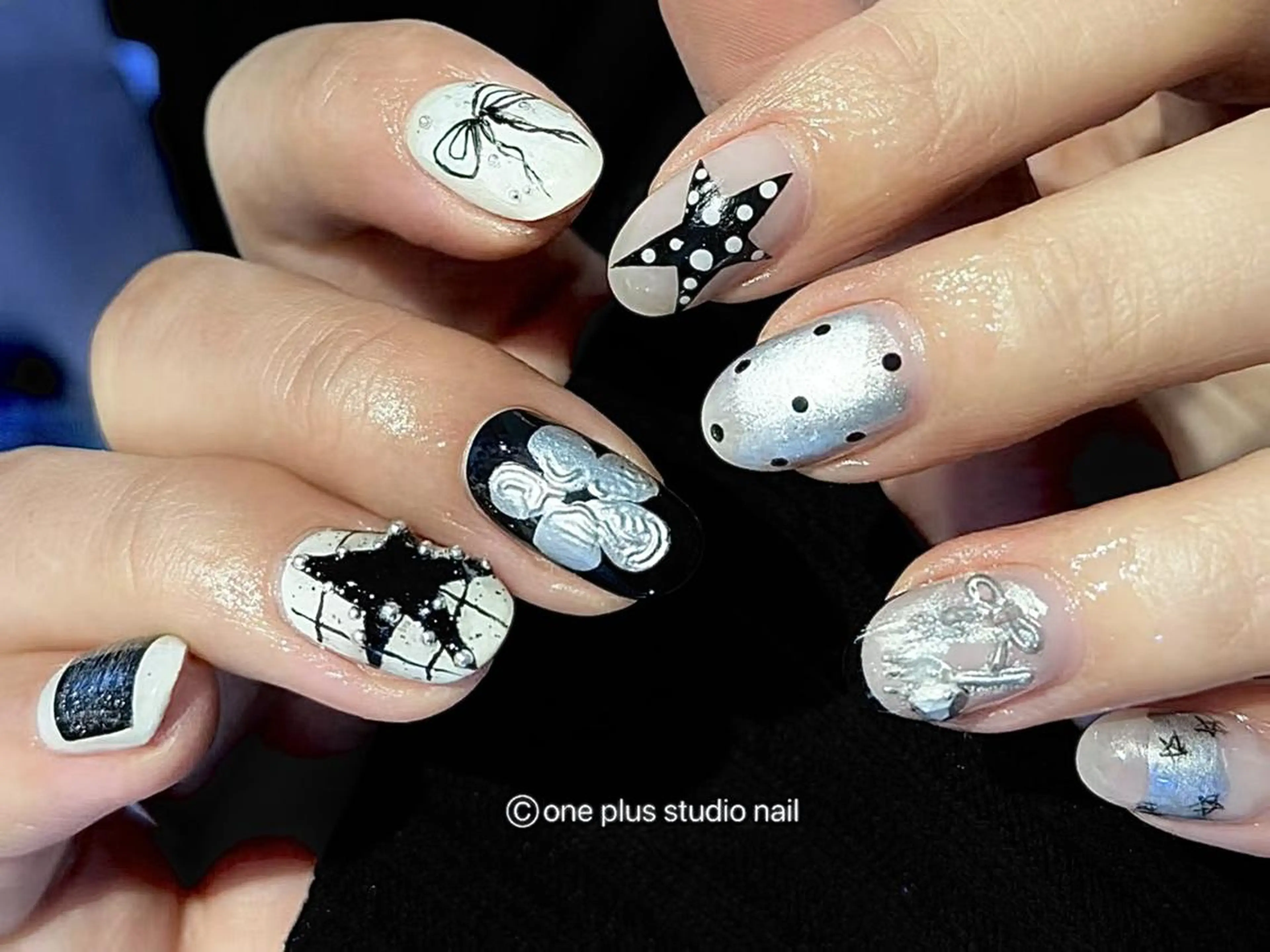 ネイル アニマル柄 ボルドー ブラウン フレンチネイル マグネットネイル haruka 🧸のネイルデザイン