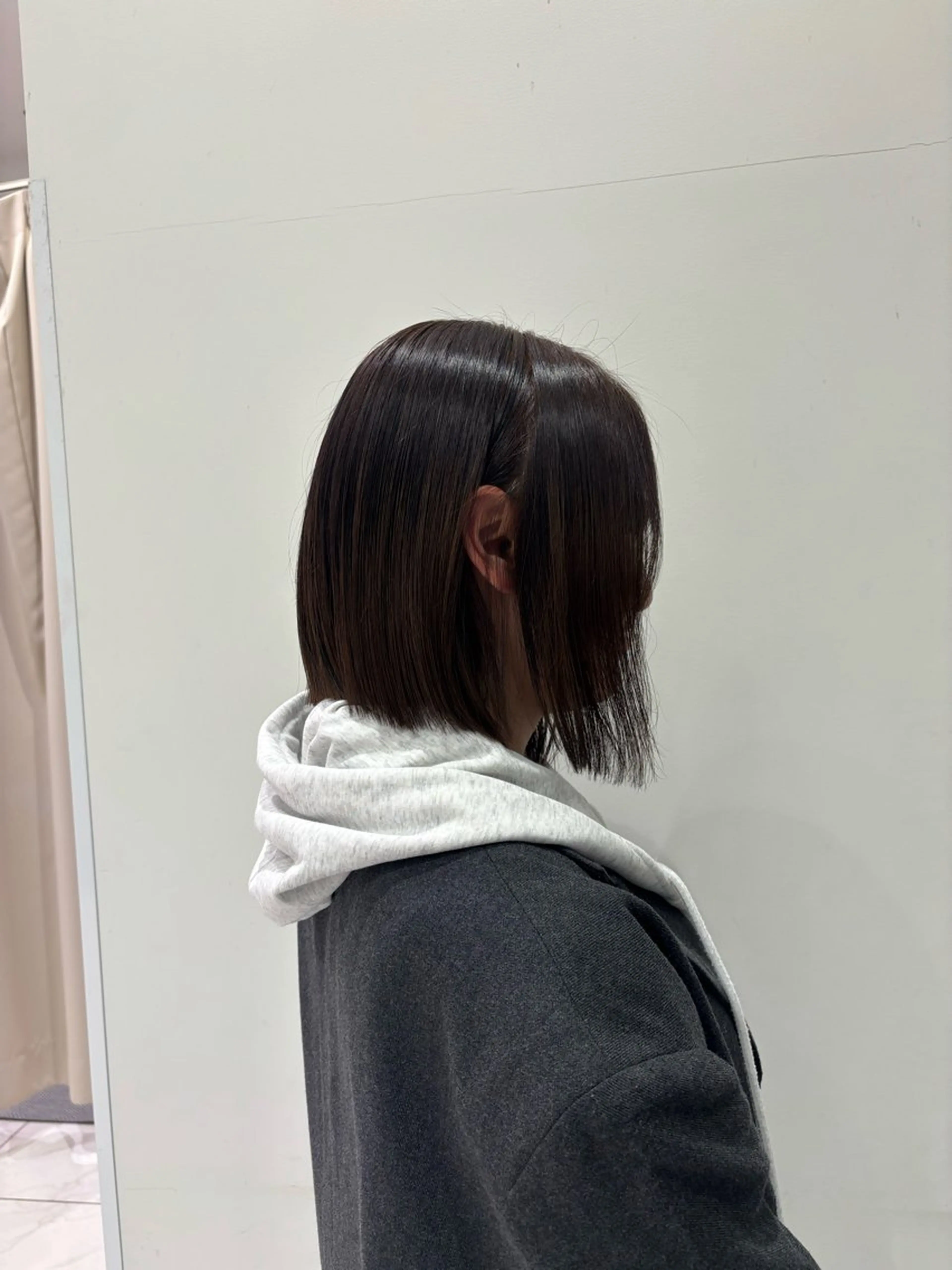 ミディアム 切りっぱなしボブ ボブ 縮毛矯正 カット 縮毛矯正 トリートメント 鈴木かのん/縮毛矯正 /ミニモ限定クーポンのヘアスタイル