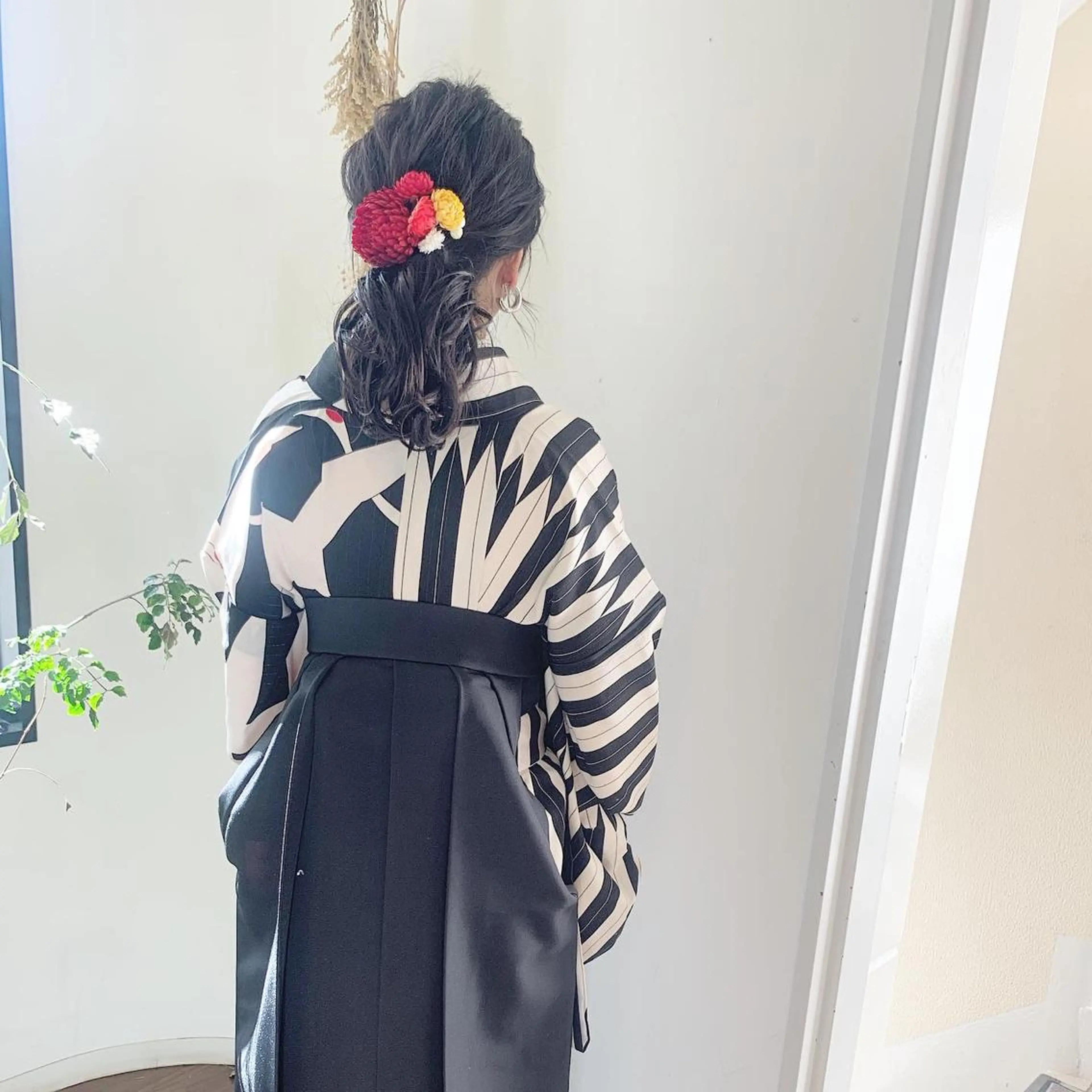 セミロング ヘアアレンジ 羽エクステ🩷 🤍まき🤍のマツエク・マツパデザイン