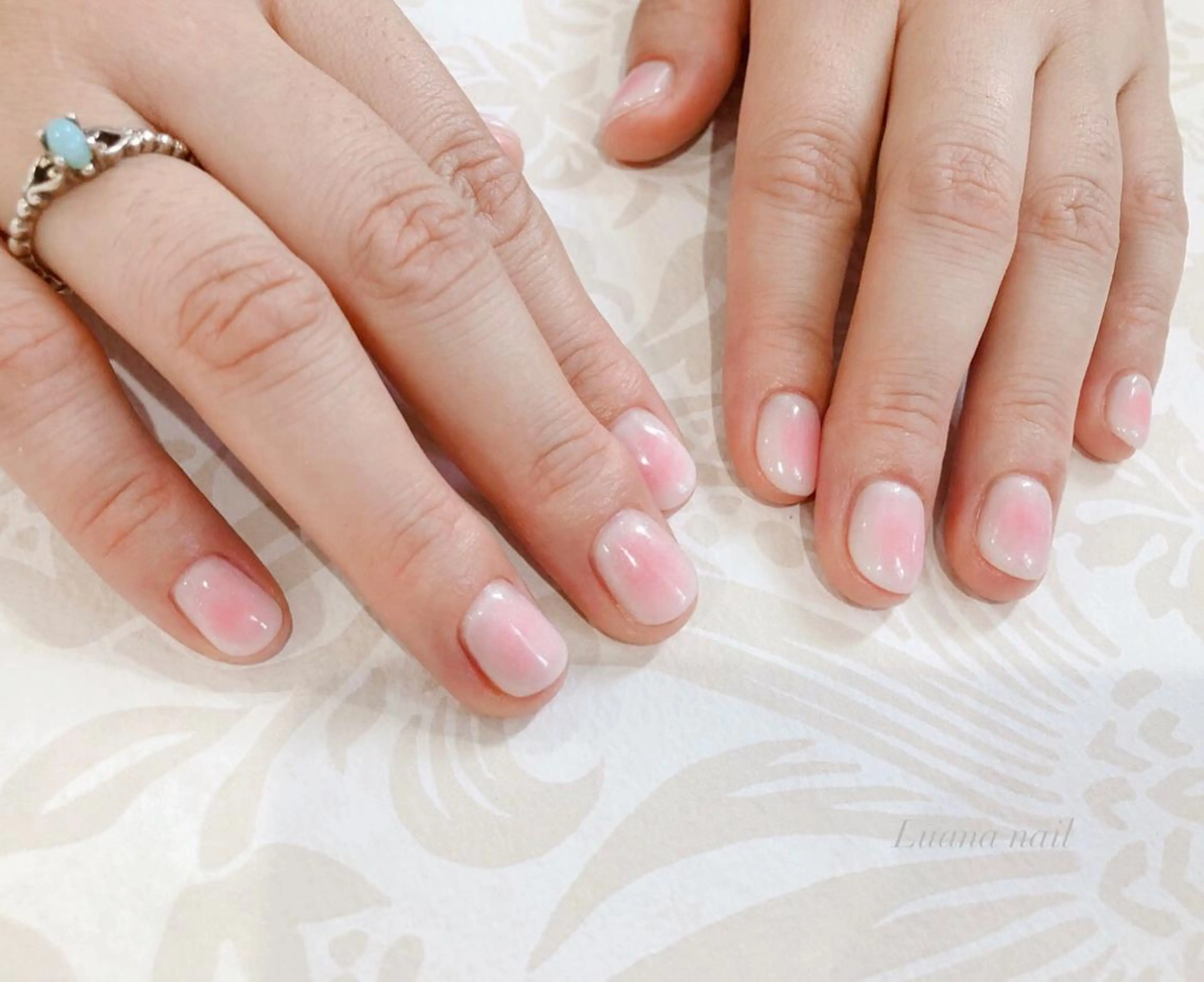 ショート キッズ ネイル チークネイル オフィスネイル シンプルネイル ブライダルネイル Luana nail (ルアナネイル)のネイルデザイン
